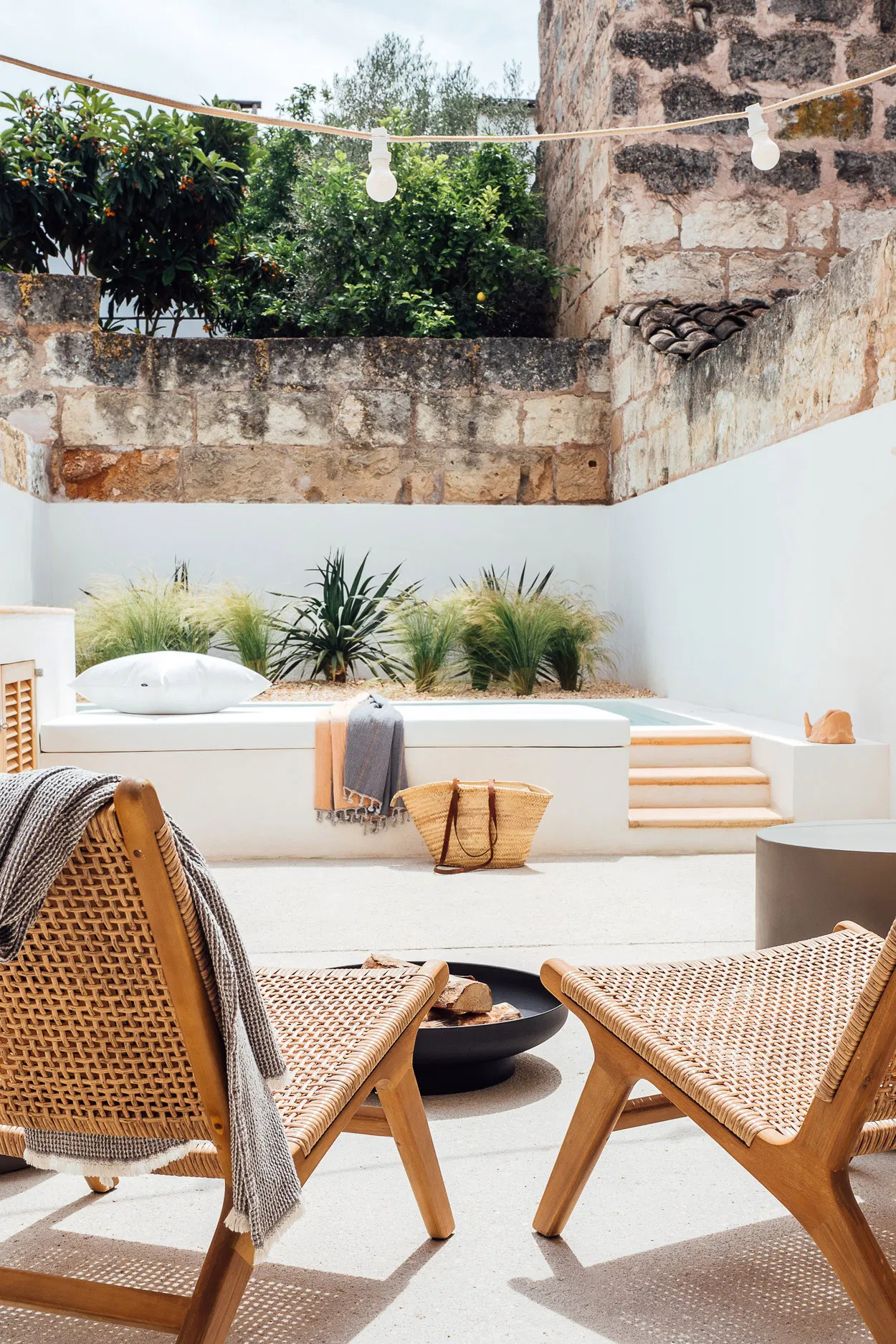 mini piscine béton moins de 10m2