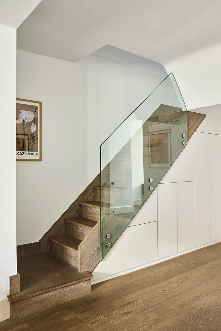 escalier bois garde-corps verre