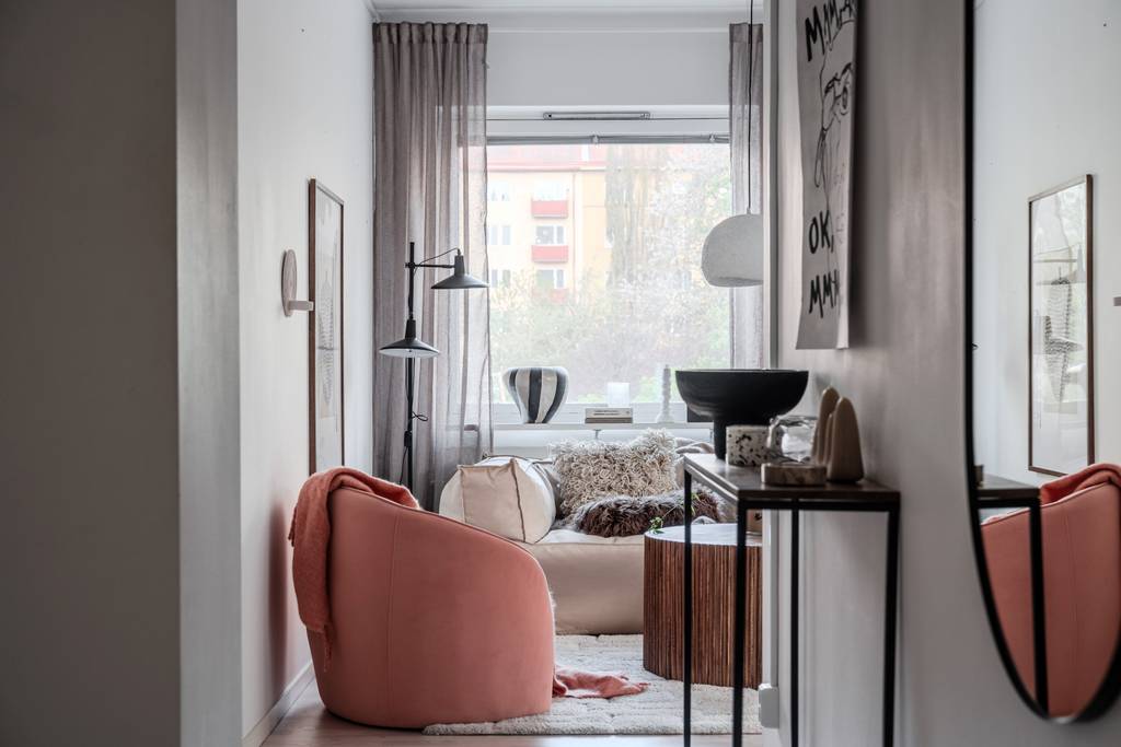 entrée avec console deux-pièces 55m2 entrée avec console deux-pièces 55m2