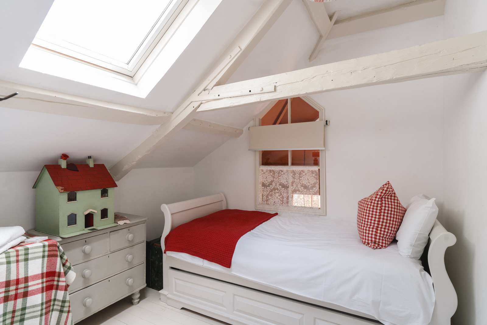 chambre enfant mansardée dans combles chambre enfant mansardée dans combles