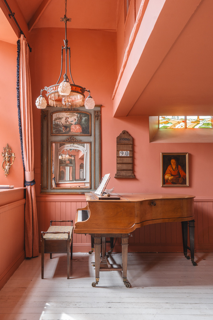 salon avec piano maison anglaise décoration rustique chic salon avec piano maison anglaise décoration rustique chic