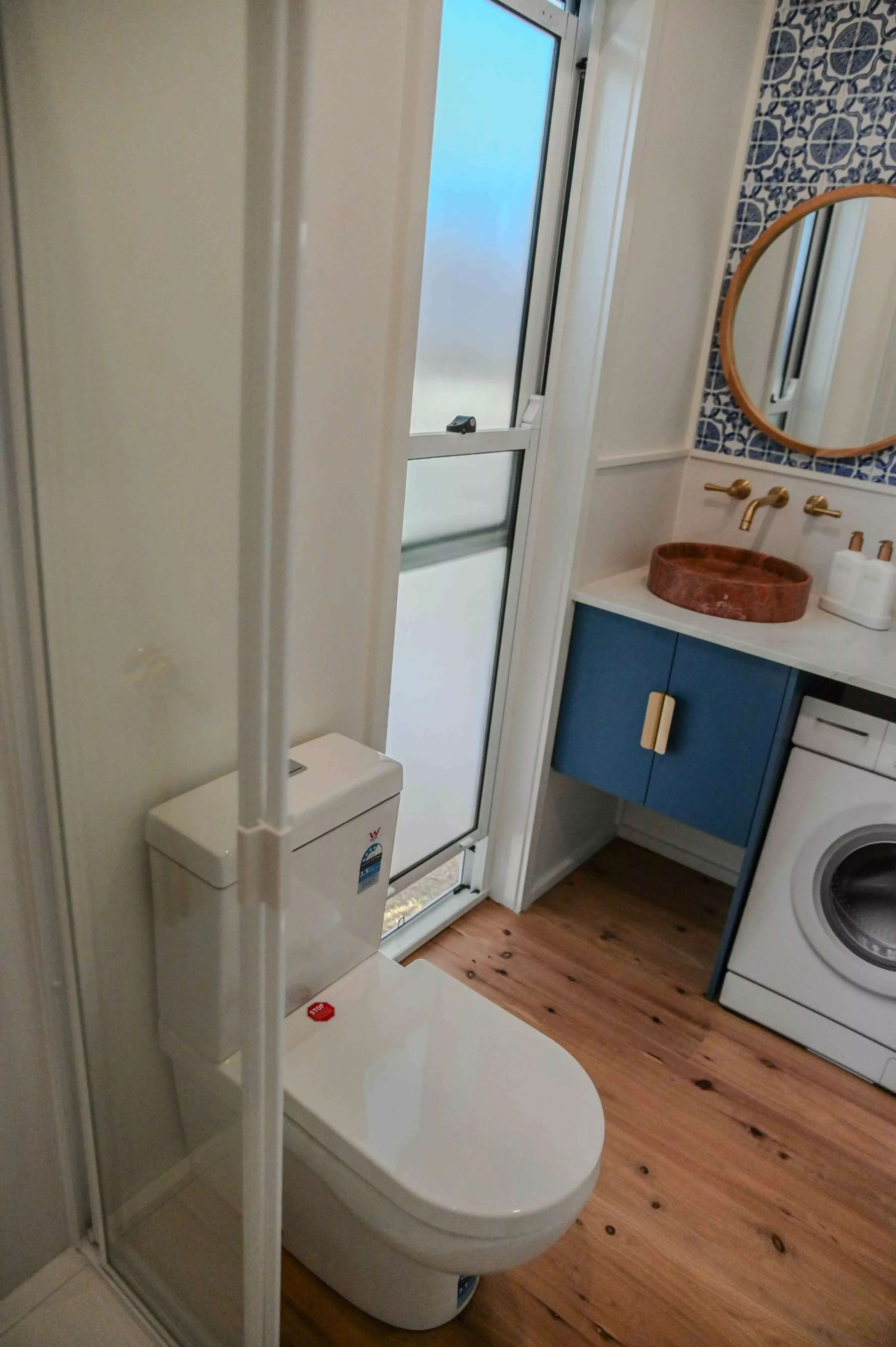 salle de bain mini maison mobile avec une terrasse Bowerbird salle de bain mini maison mobile avec une terrasse Bowerbird