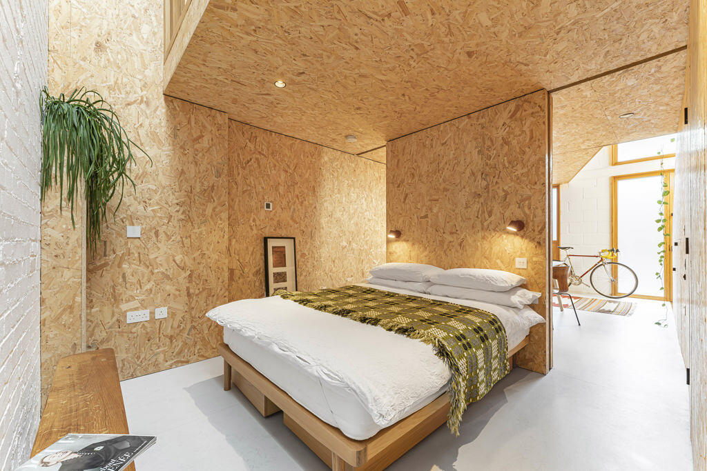 chambre semi-ouverte murs et plafond OSB chambre semi-ouverte murs et plafond OSB