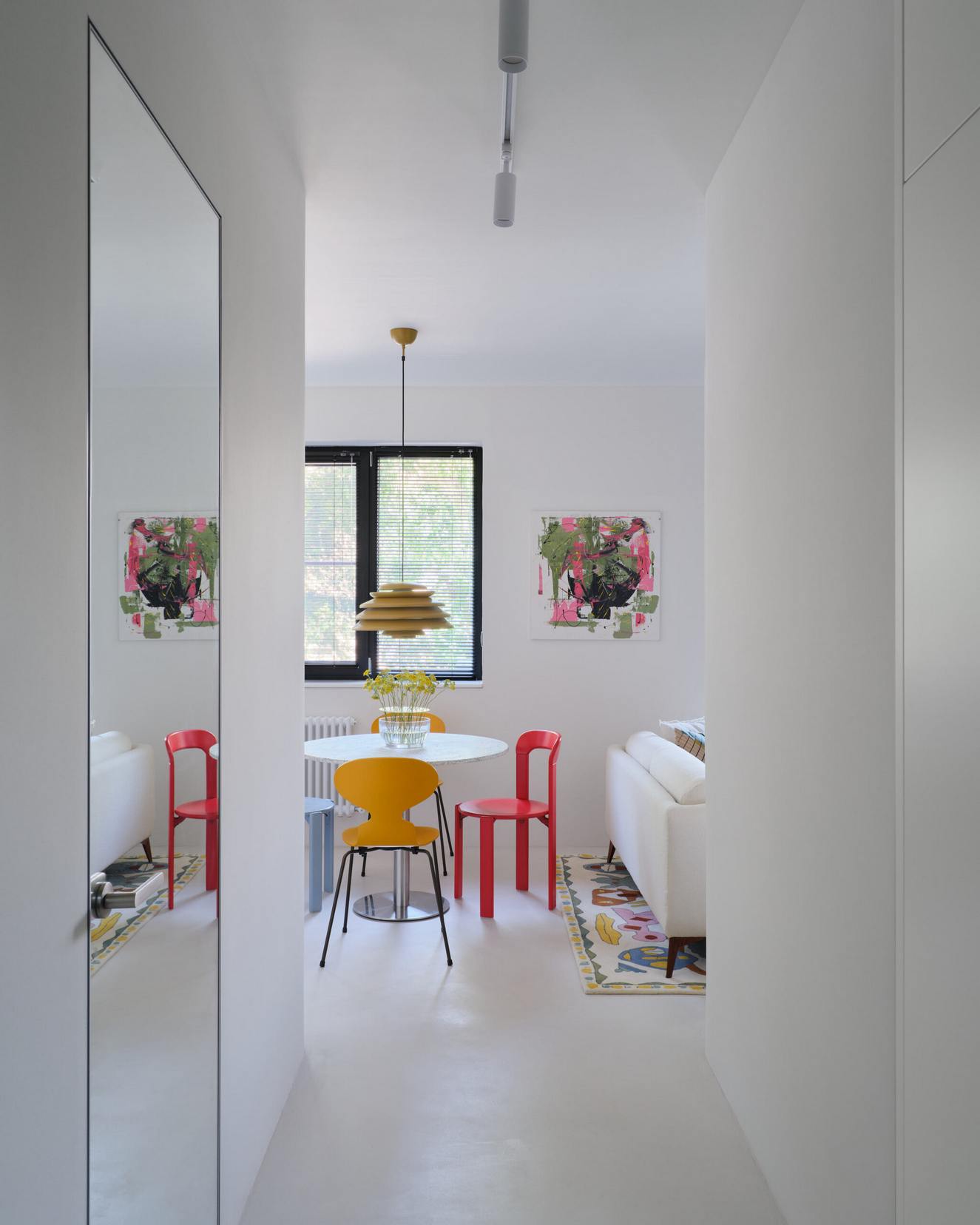 entrée décoration design et colorée studio 36m2 entrée décoration design et colorée studio 36m2
