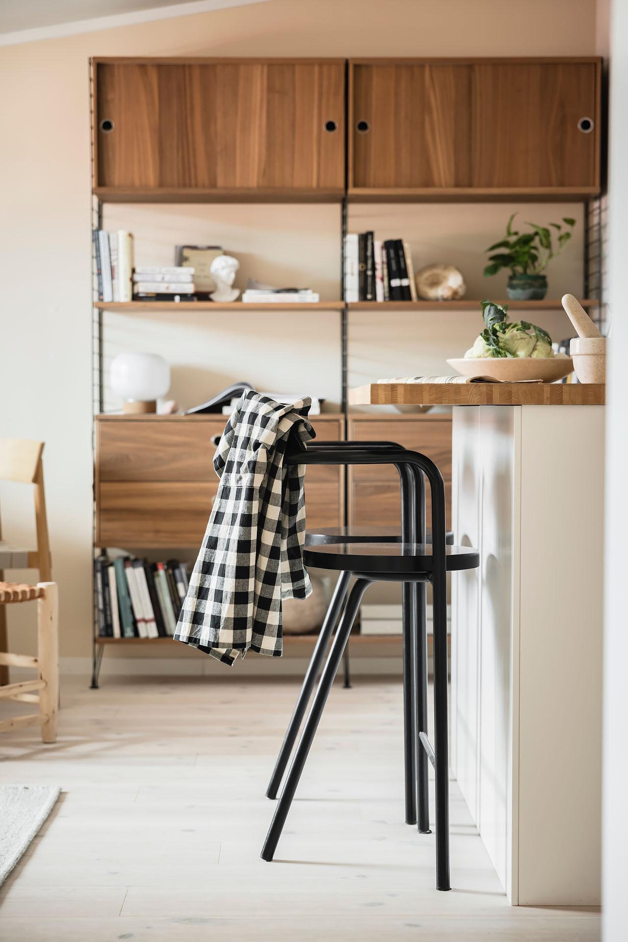cuisine ouverte décoration scandinave tons naturels deux-pièces 46m2 cuisine ouverte décoration scandinave tons naturels deux-pièces 46m2