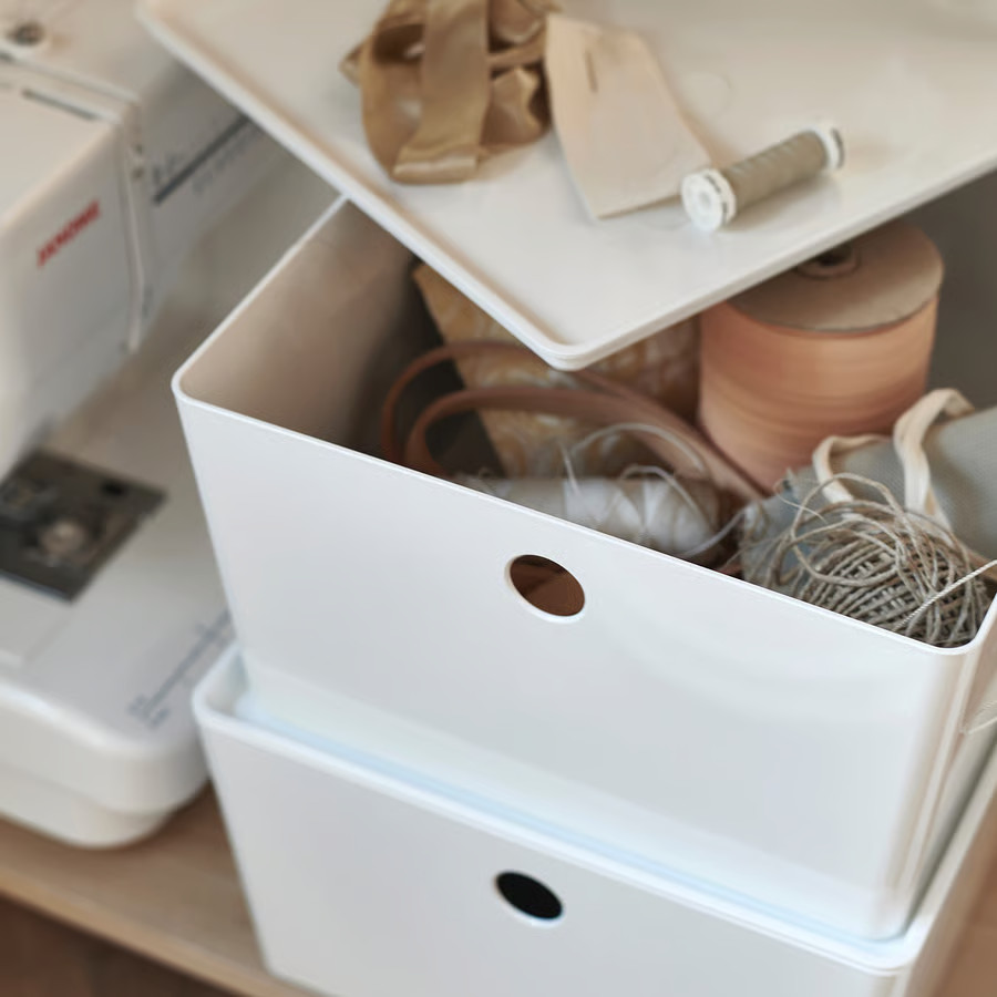 boite de rangement plastique blanc à couvercle