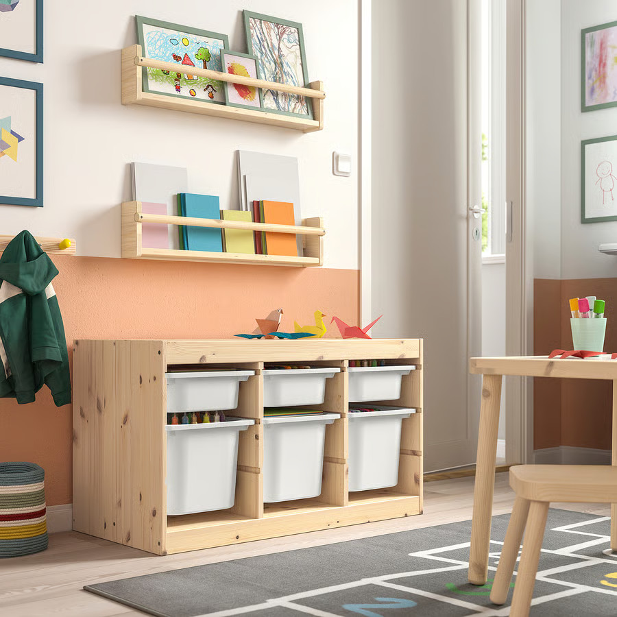 salle de jeux enfants décoration scandinave aménagée par IKEA