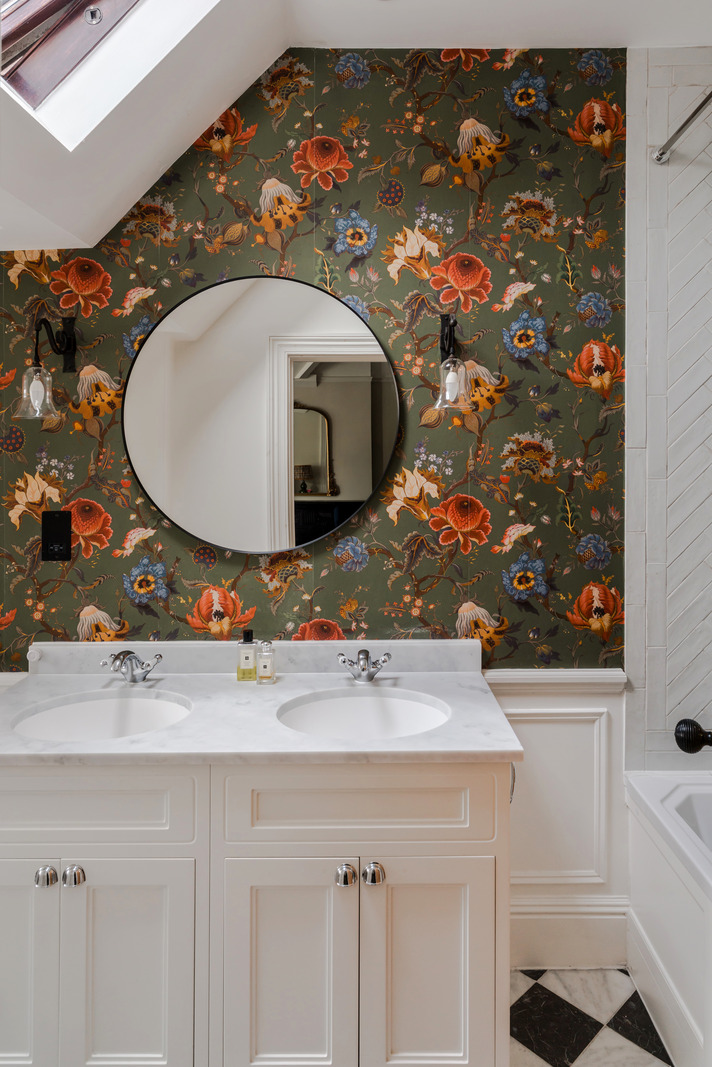 salle de bain avec papier-peint décoration vintage salle de bain avec papier-peint décoration vintage