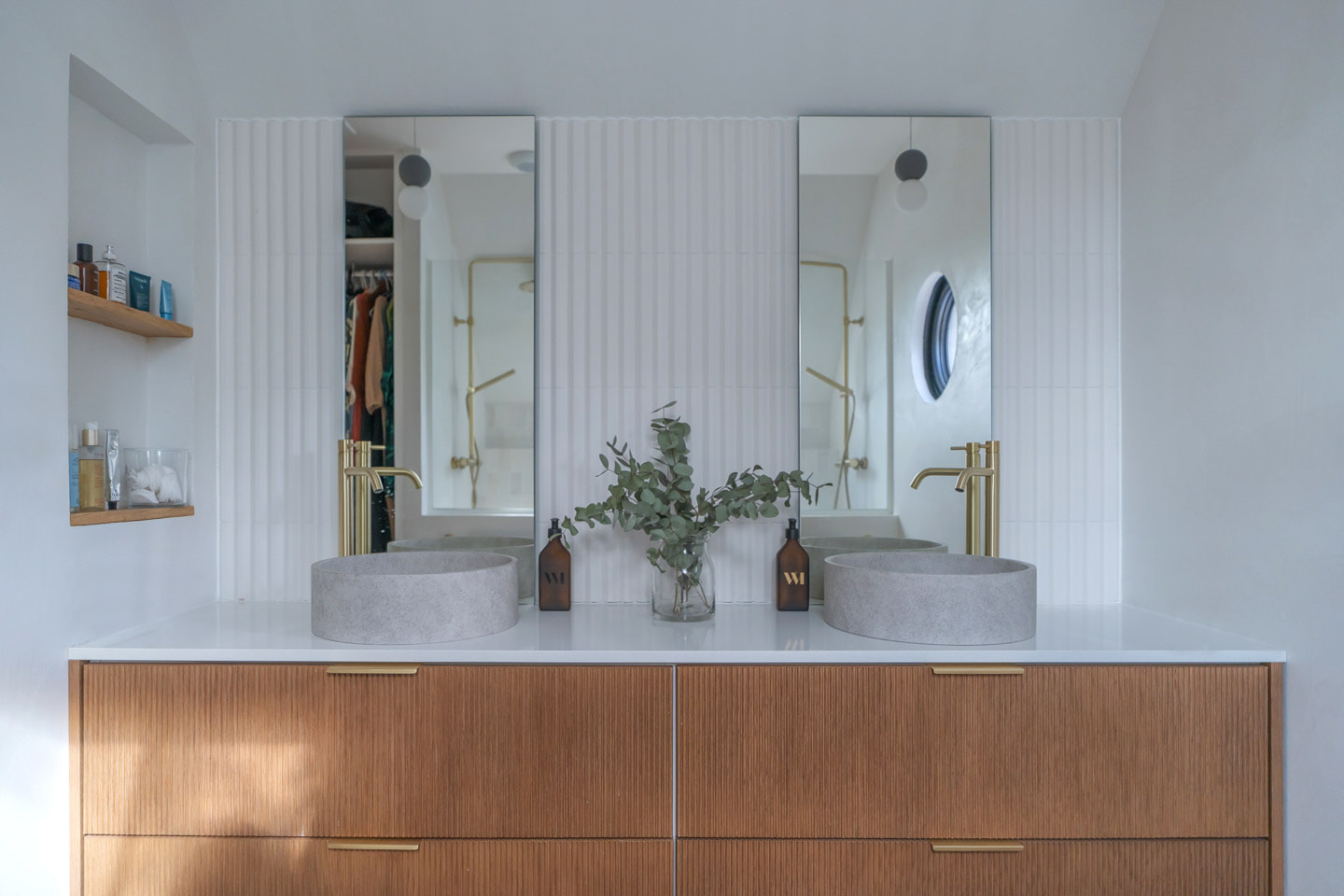 salle de bain décoration contemporaine naturelle