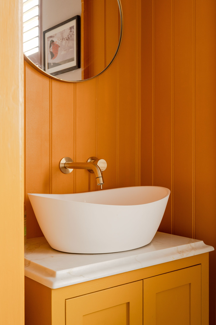 salle de bain lambris orange salle de bain lambris orange