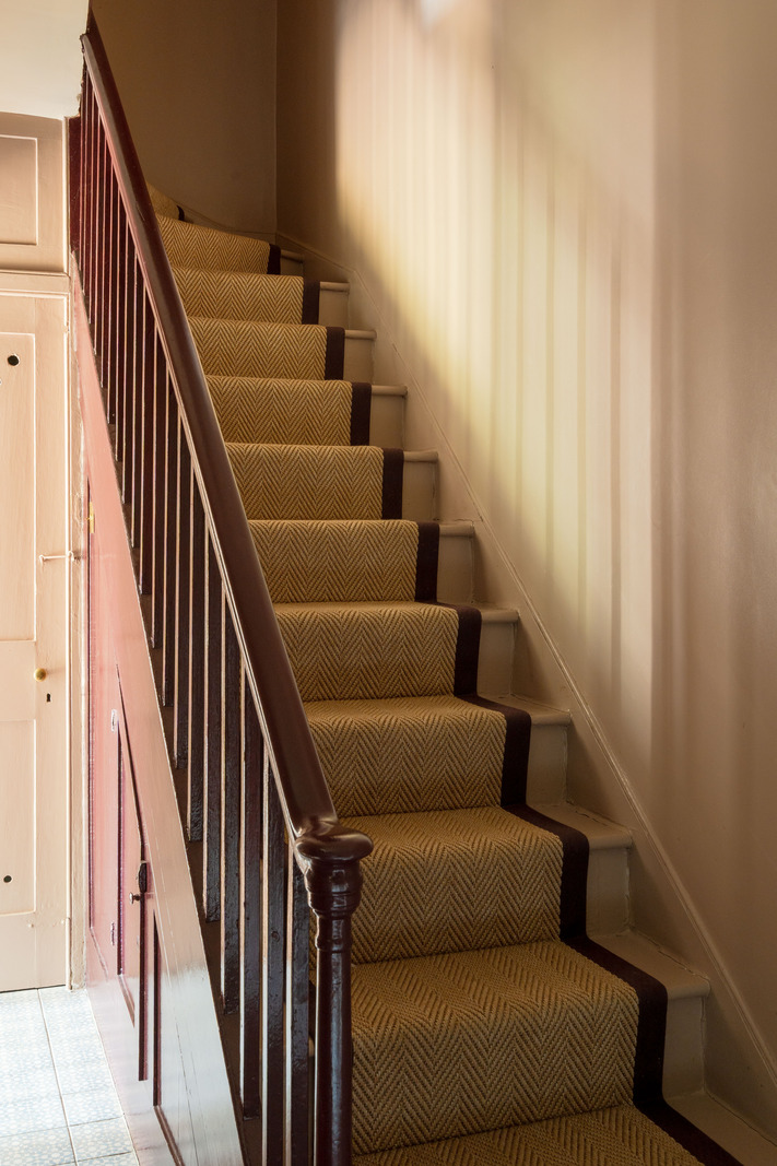escalier avec tapis charmante maison géorgienne du 19e siècle escalier avec tapis charmante maison géorgienne du 19e siècle