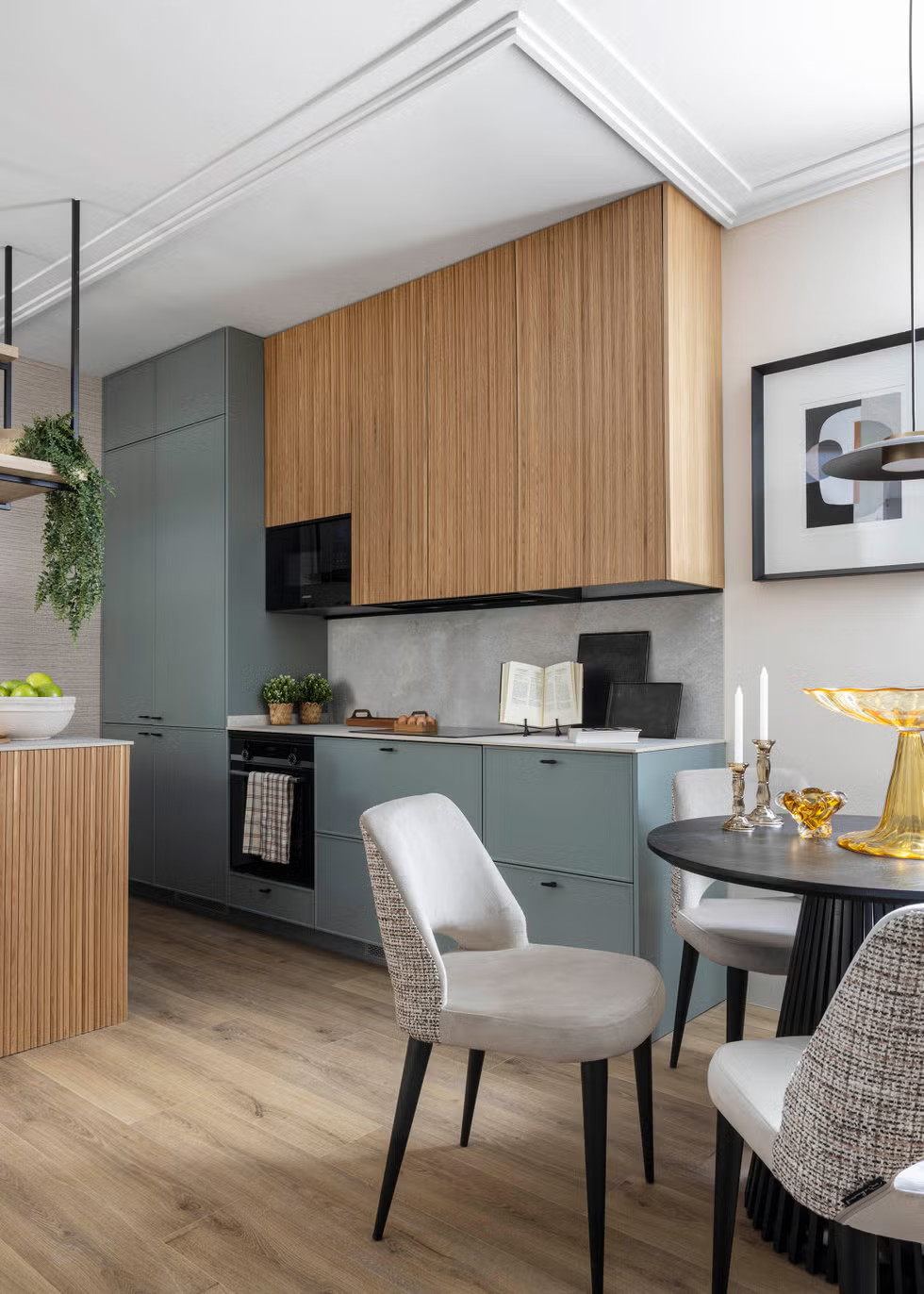 salle à manger avec cuisine ouverte décoration contemporaine petit appartement de 35m2