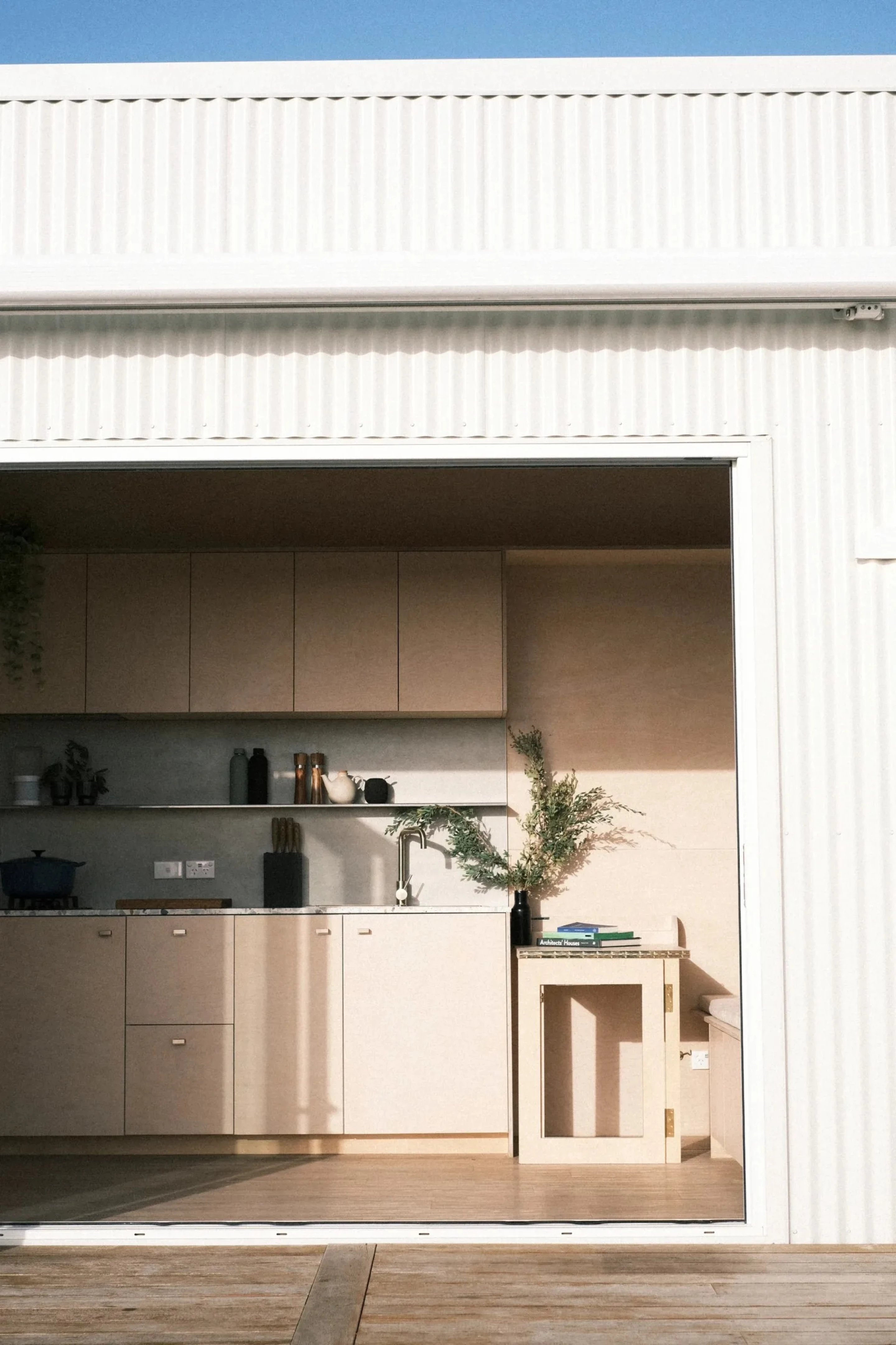 petite maison 20m2 avec terrasse bois Base Cabin