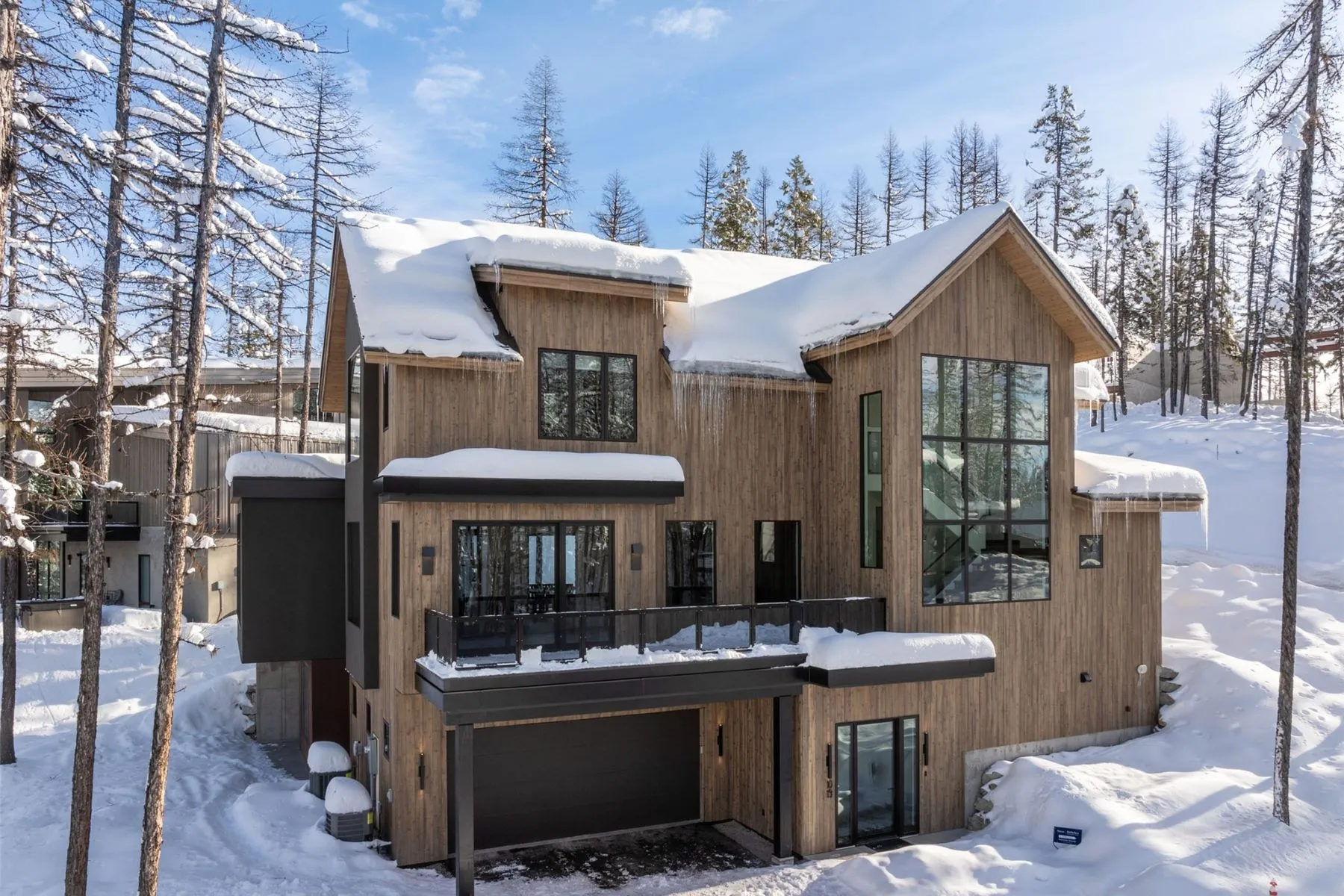 maison en bois à la montagne