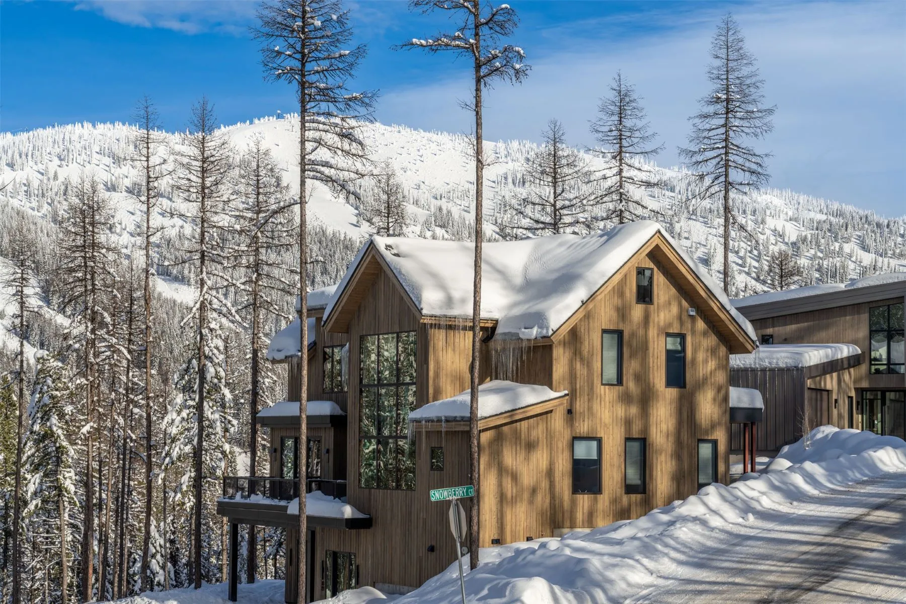 maison en bois à la montagne