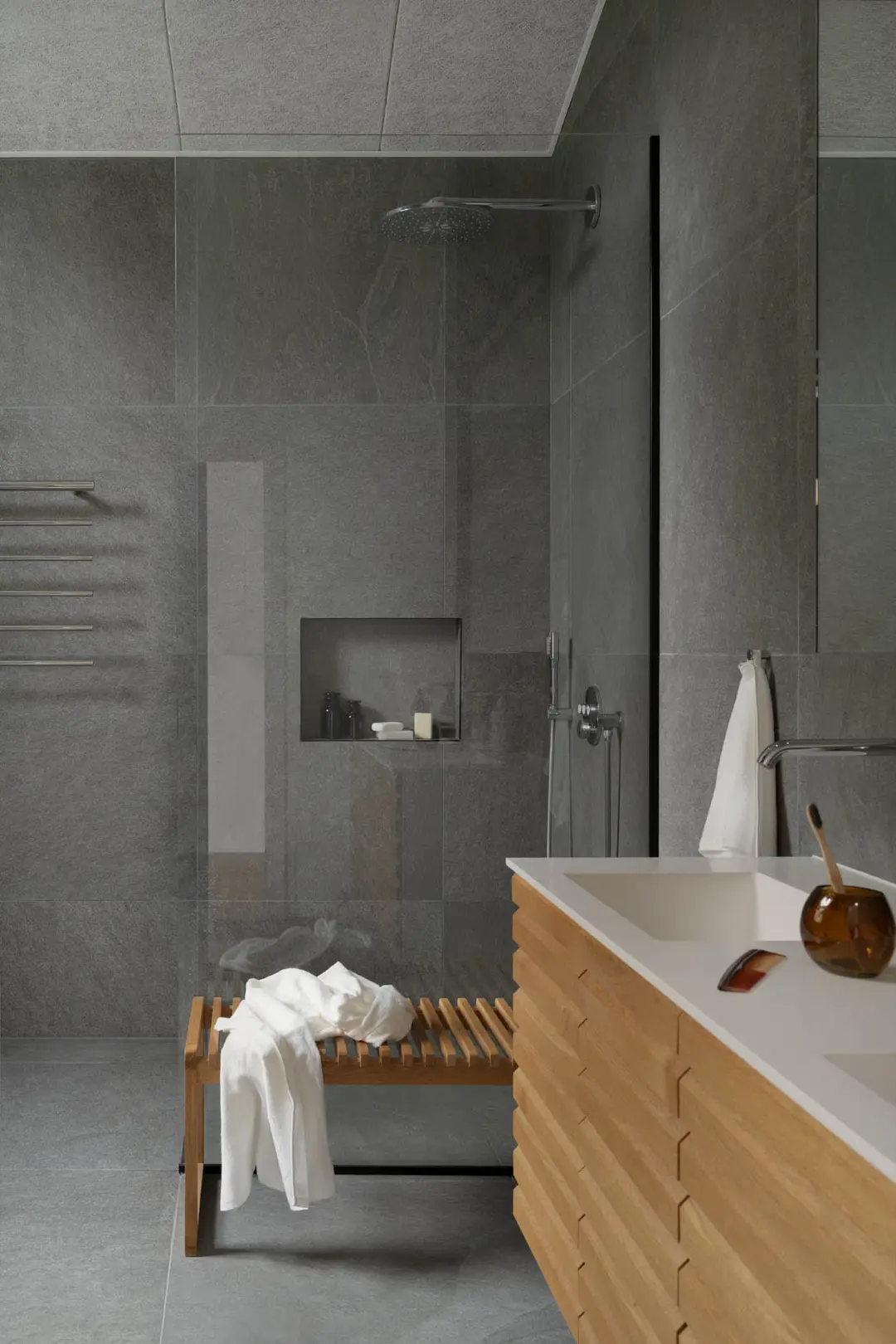 salle de bain design grise et bois salle de bain design grise et bois
