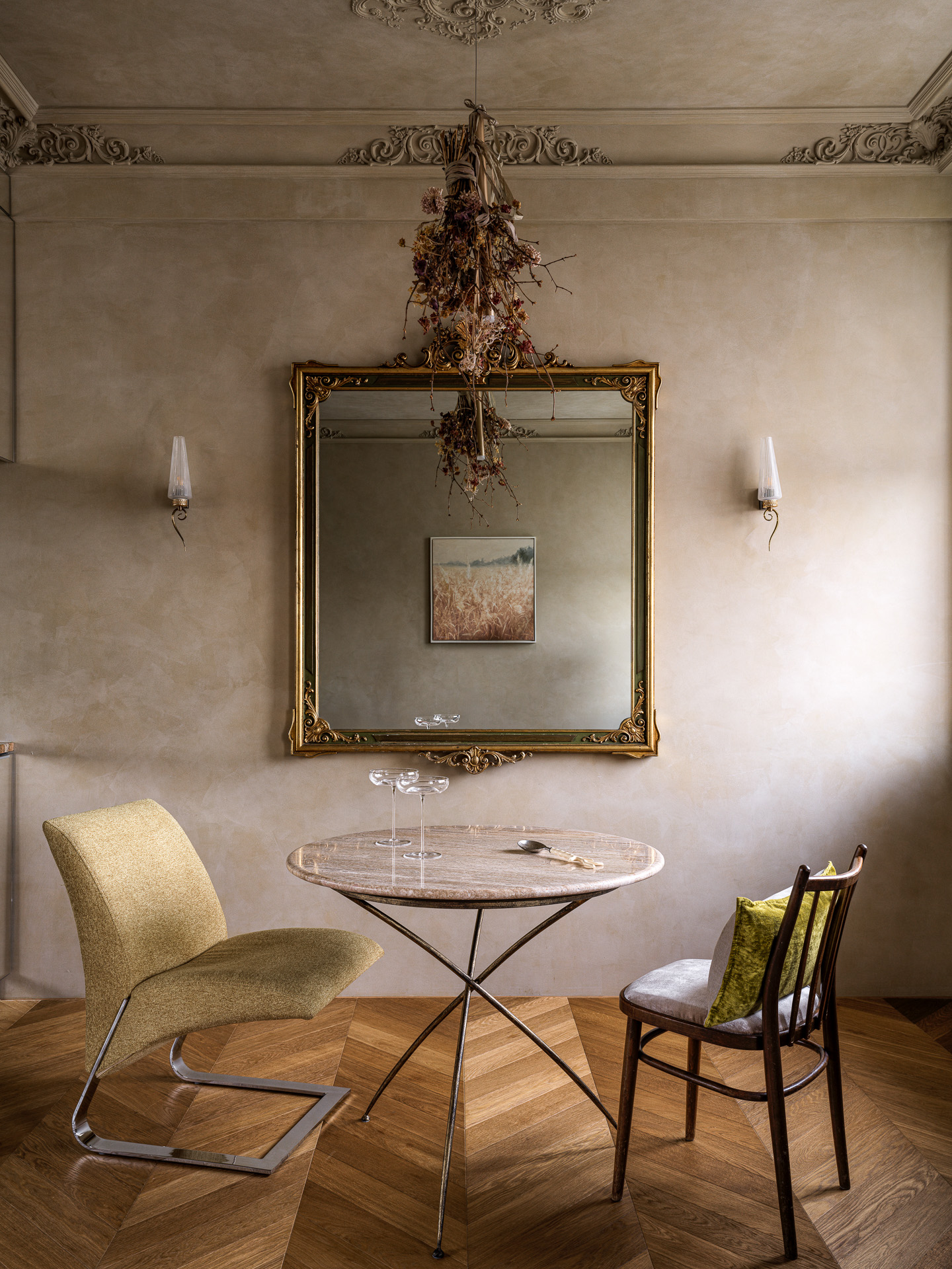 salle à manger appartement 50m2 décoration contemporaine et baroque salle à manger appartement 50m2 décoration contemporaine et baroque