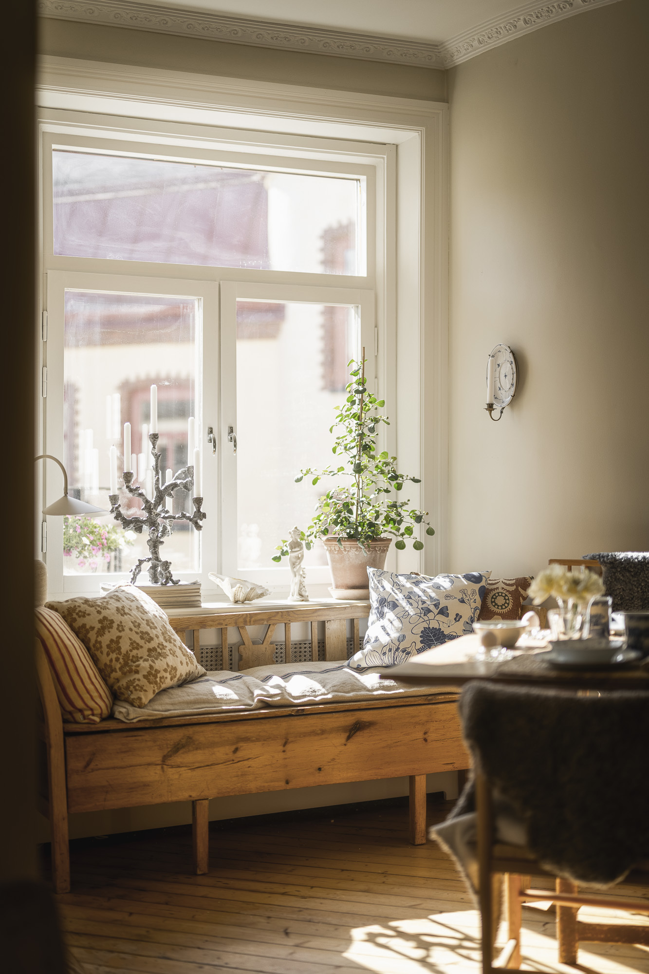 cuisine jaune shaker appartement 101m2 décoration scandinave cuisine jaune shaker appartement 101m2 décoration scandinave