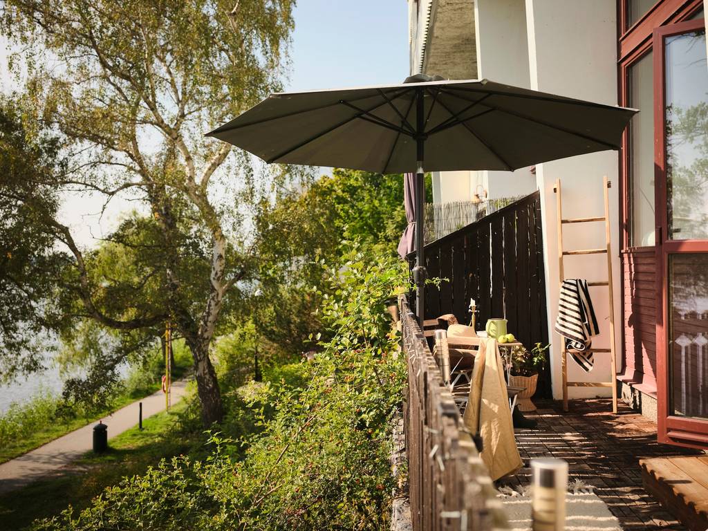 terrasse maison-atelier vue lac
