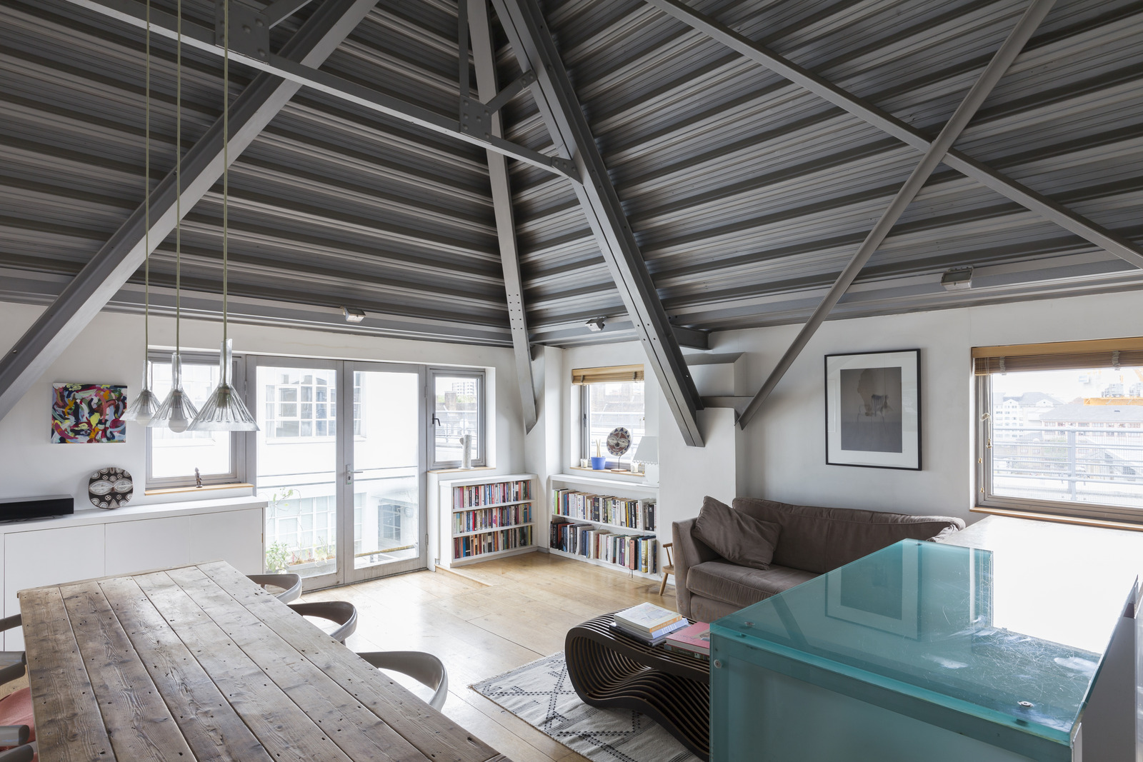 salon et cuisine ouverte loft Londres 77m2