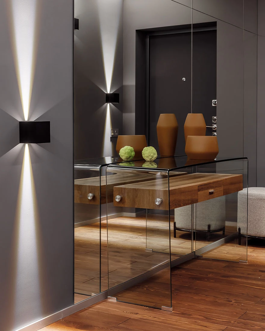 entrée grise avec console en verre