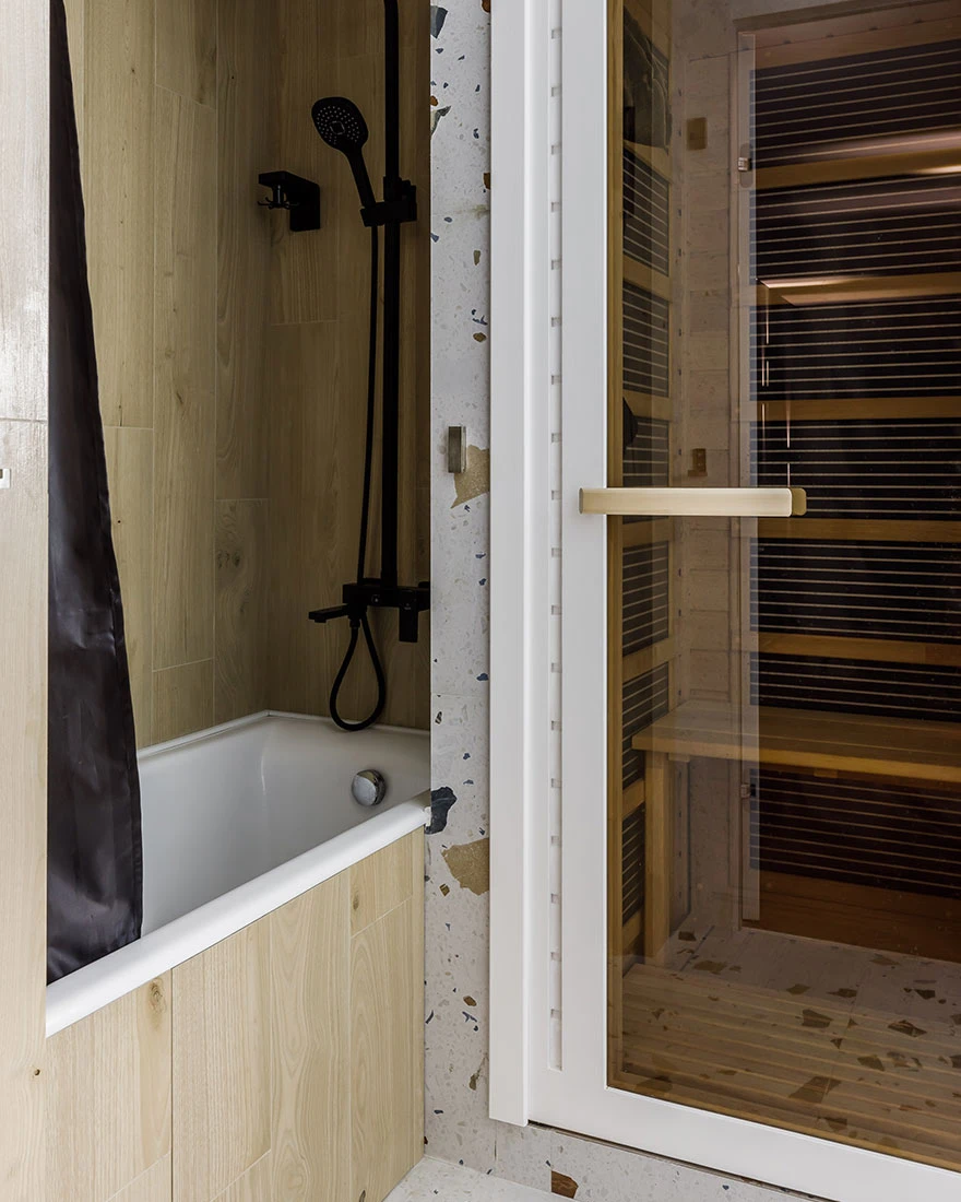 salle de bain moderne terrazzo et bois