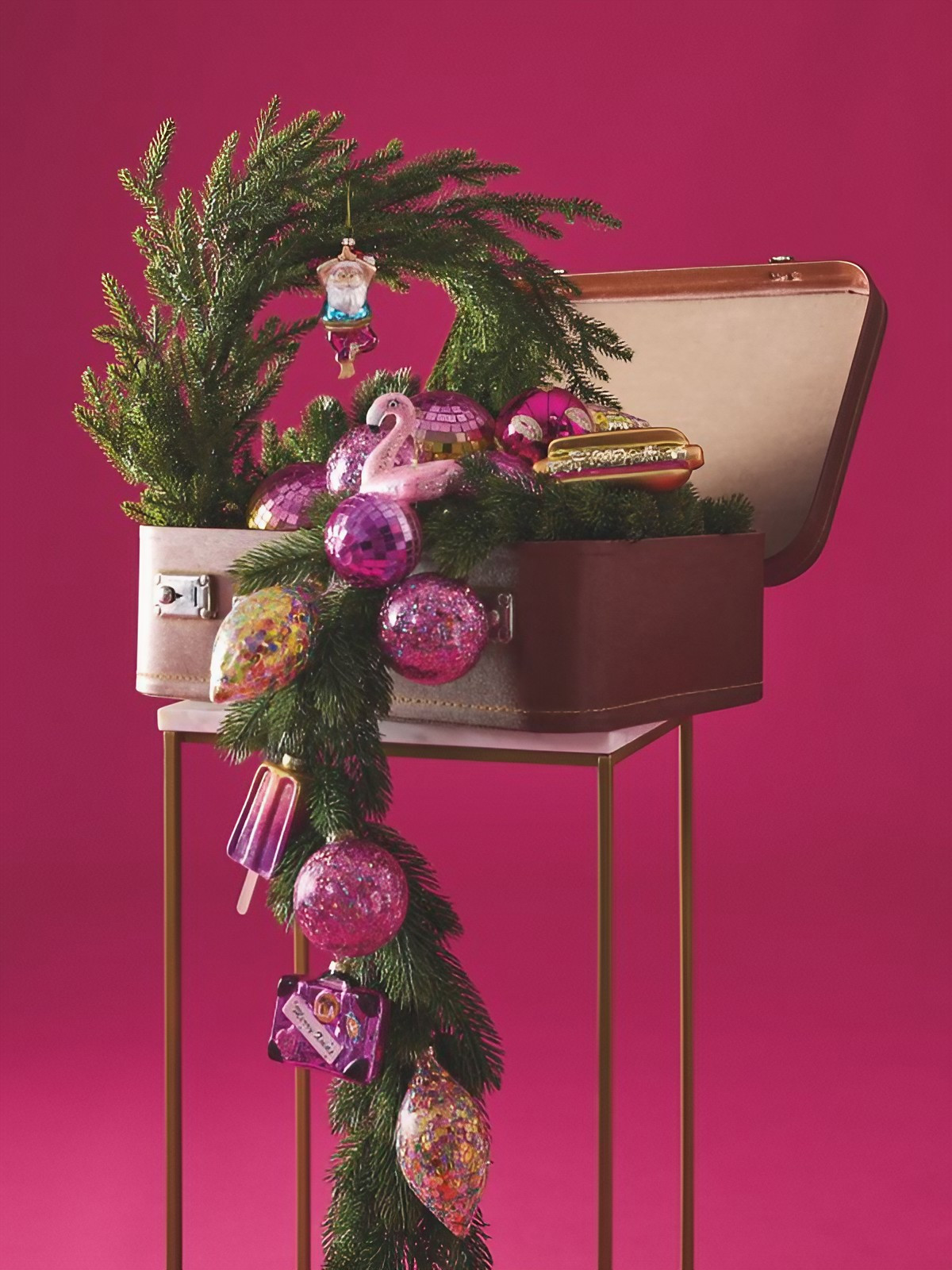 couronne et boules décoration Noël Maisons du Monde style exotique