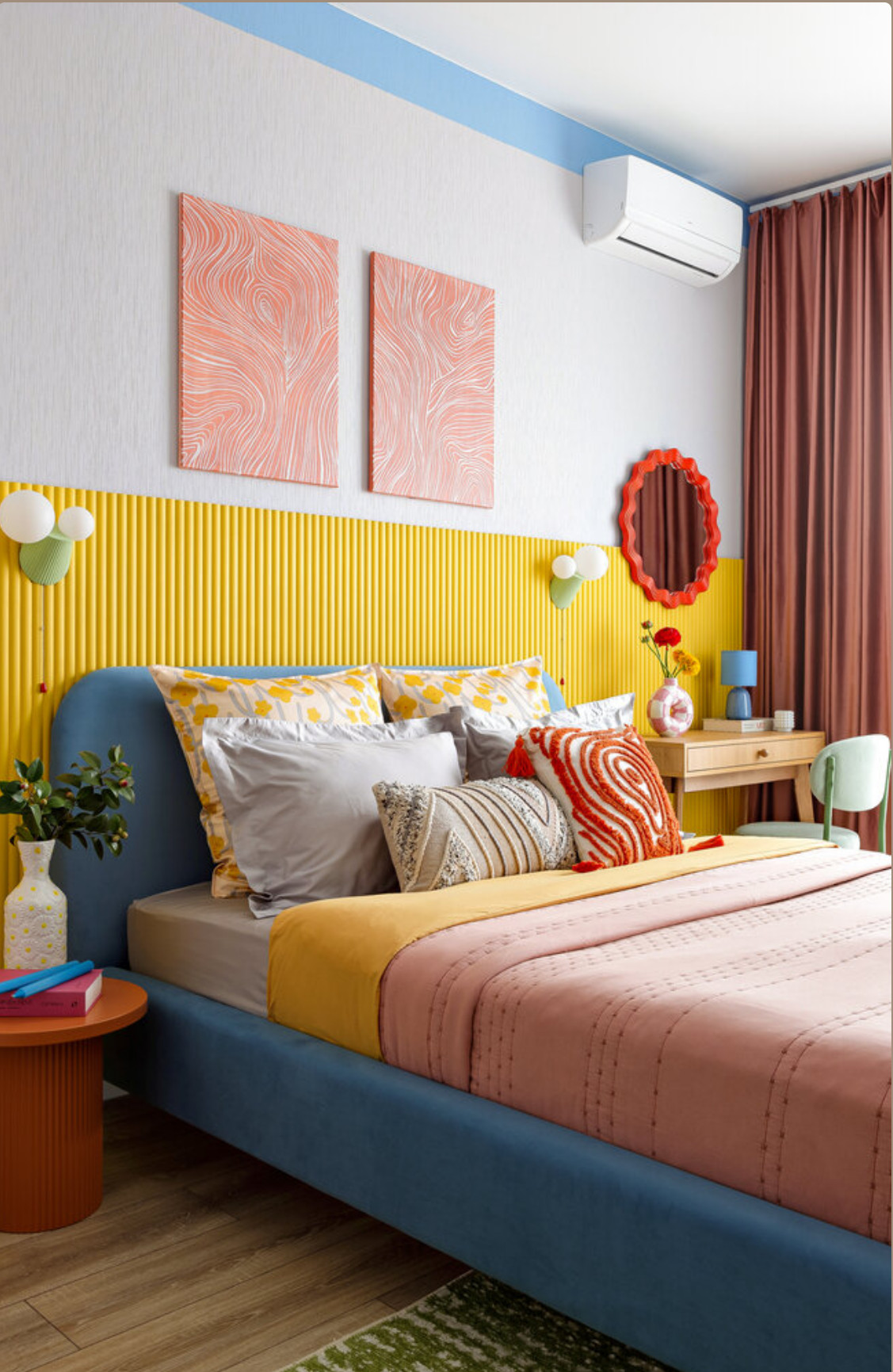 chambre petit studio 26m2 décoration colorée style Memphis