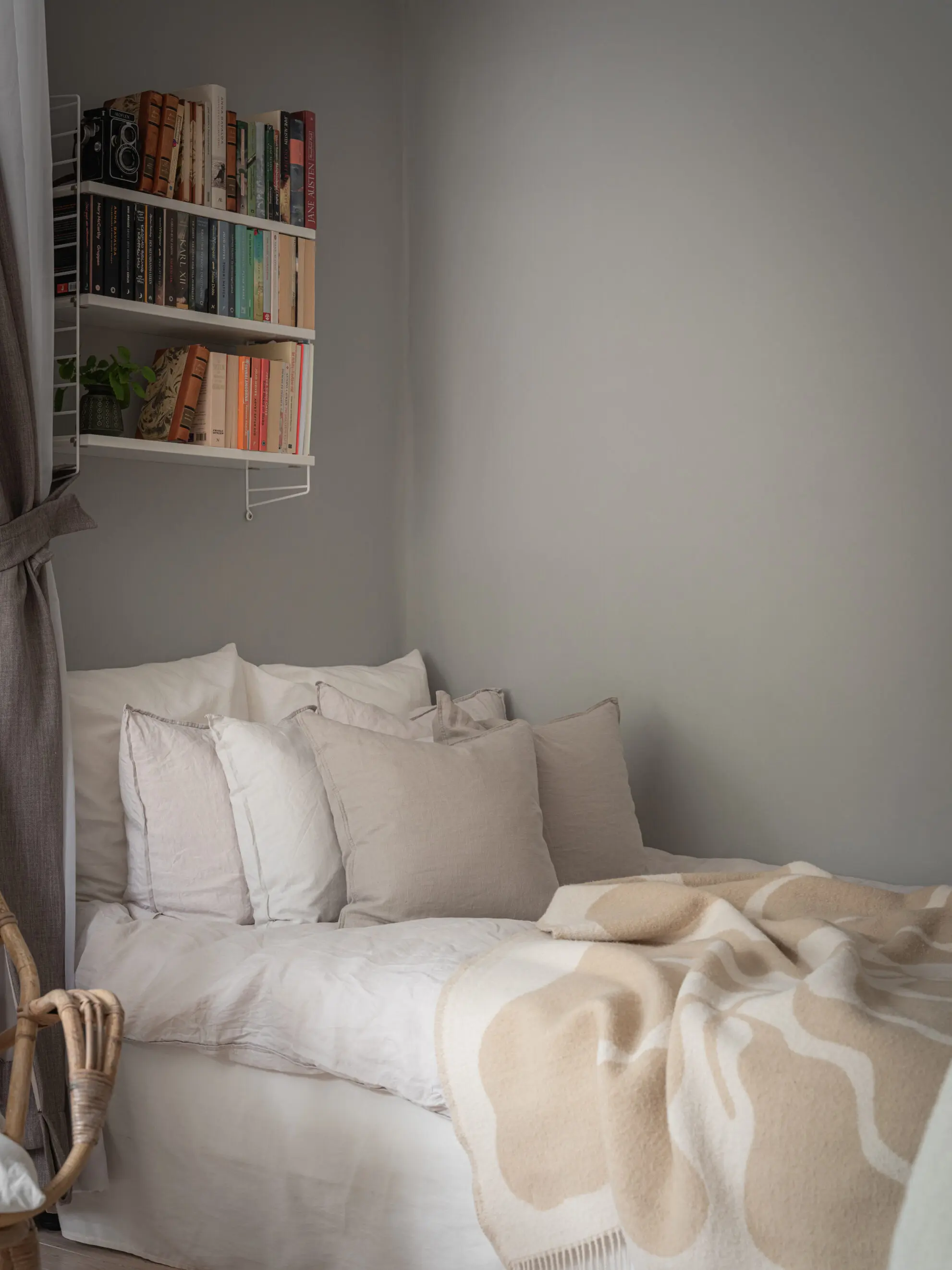 espace chambre avec rideau studio 35m2