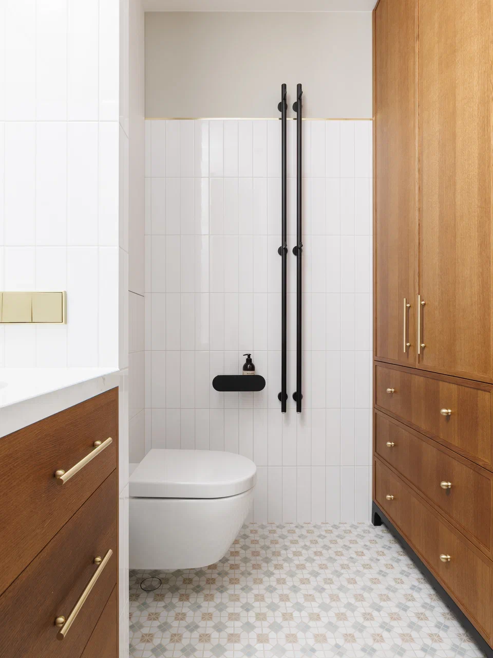salle de bains style rétro contemporain