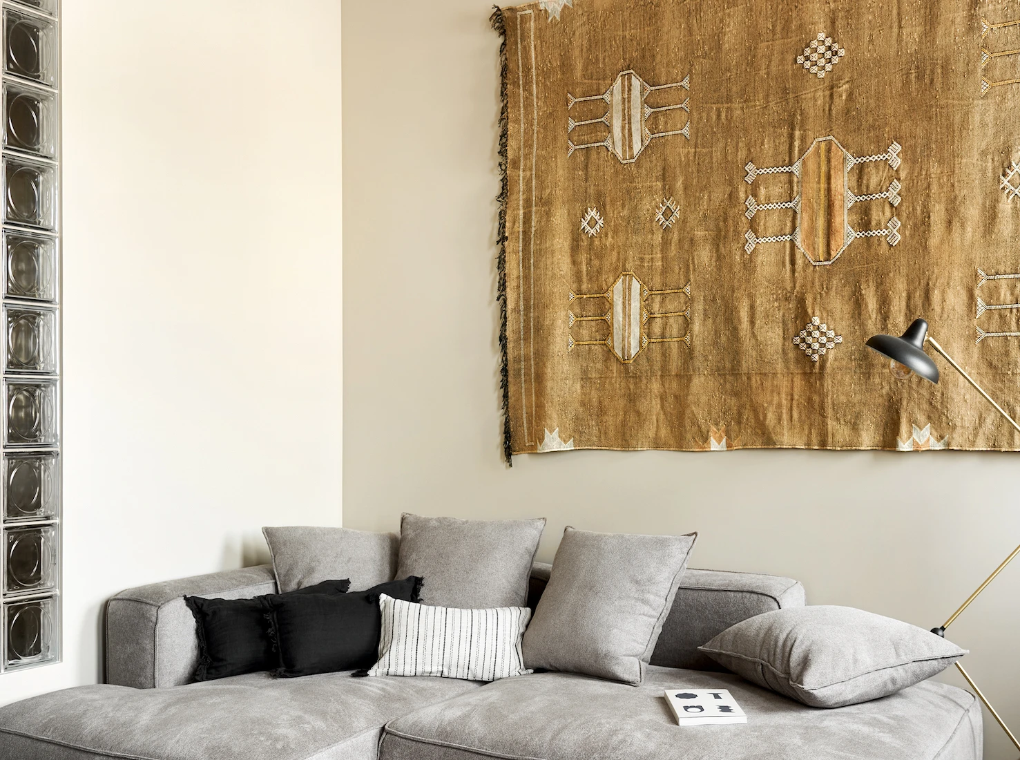 salon couleurs naturelles appartement 36m2