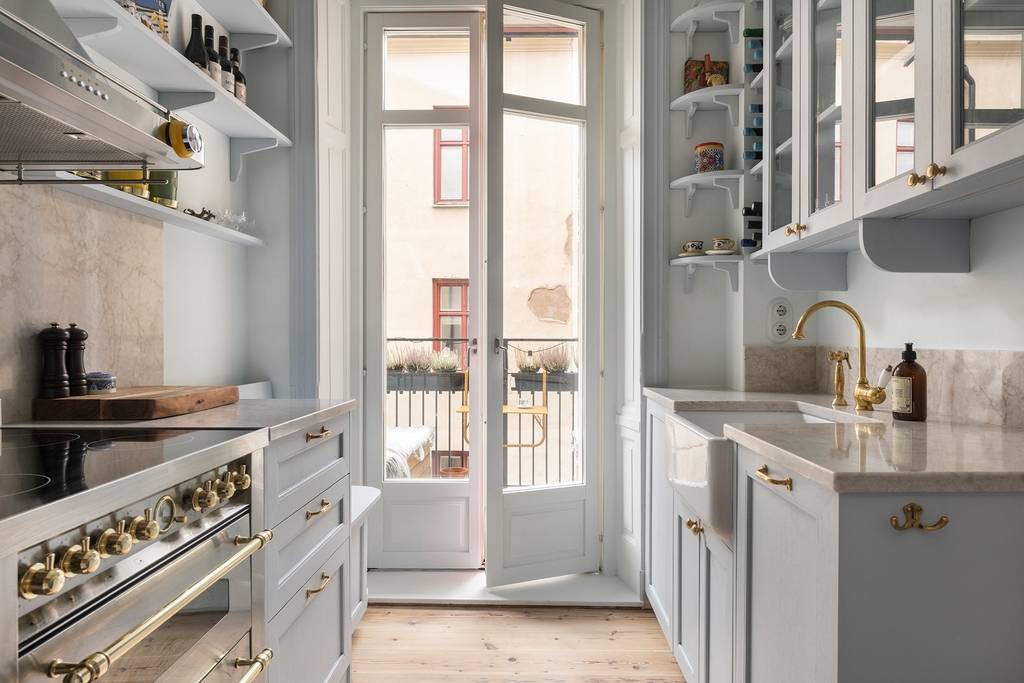 cuisine gris pâle shaker trois-pièces familial de 75m2 décoration scandinave cuisine gris pâle shaker trois-pièces familial de 75m2 décoration scandinave