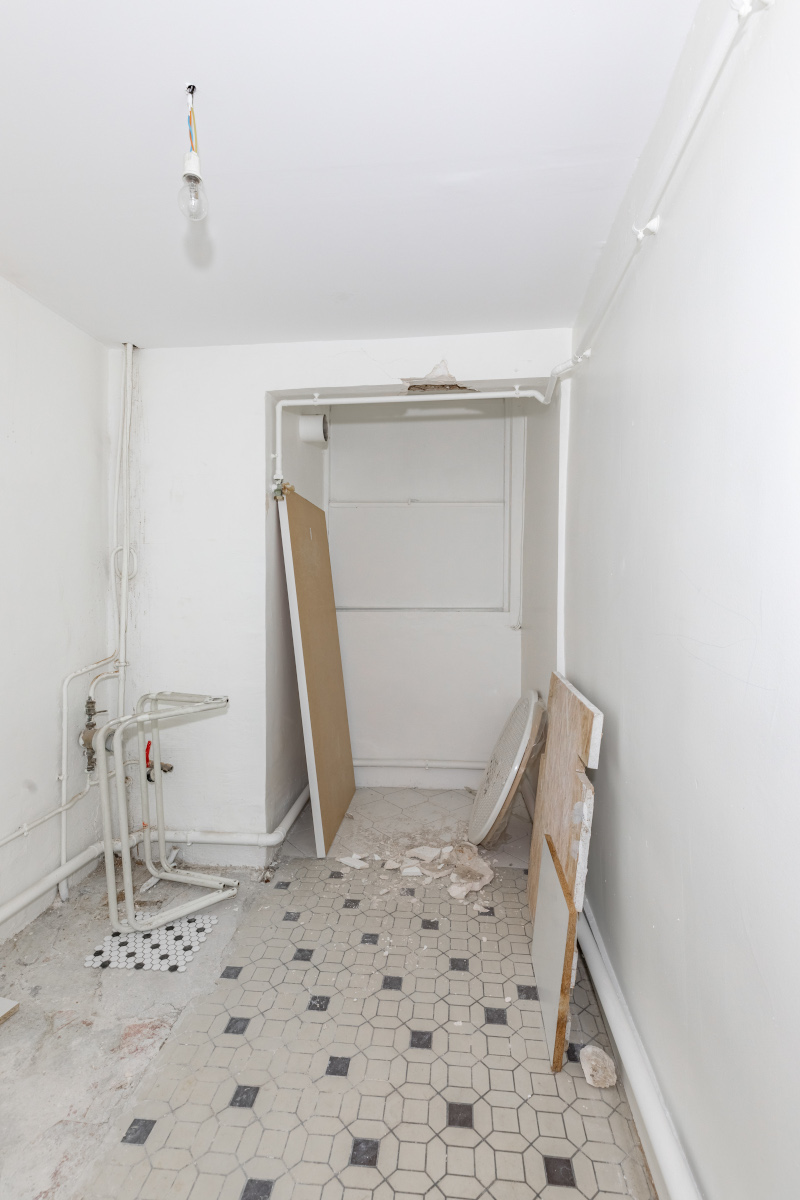 appartement Paris rénové par Little Worker photo avant pièce vide appartement Paris rénové par Little Worker photo avant pièce vide