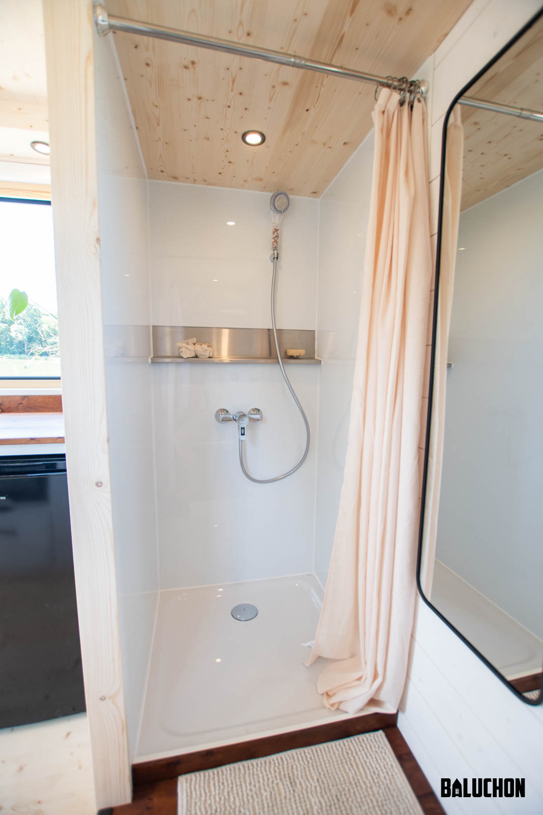 salle de bain mini maison mobile française
