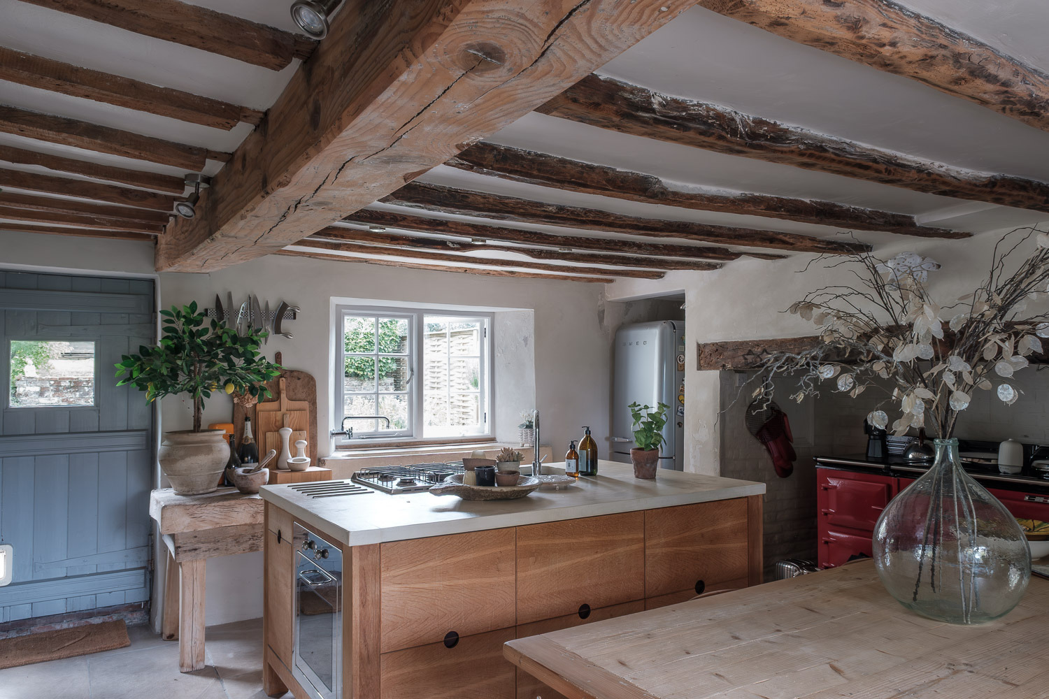 cuisine avec poutres maison ancienne décoration rustique chic cuisine avec poutres maison ancienne décoration rustique chic