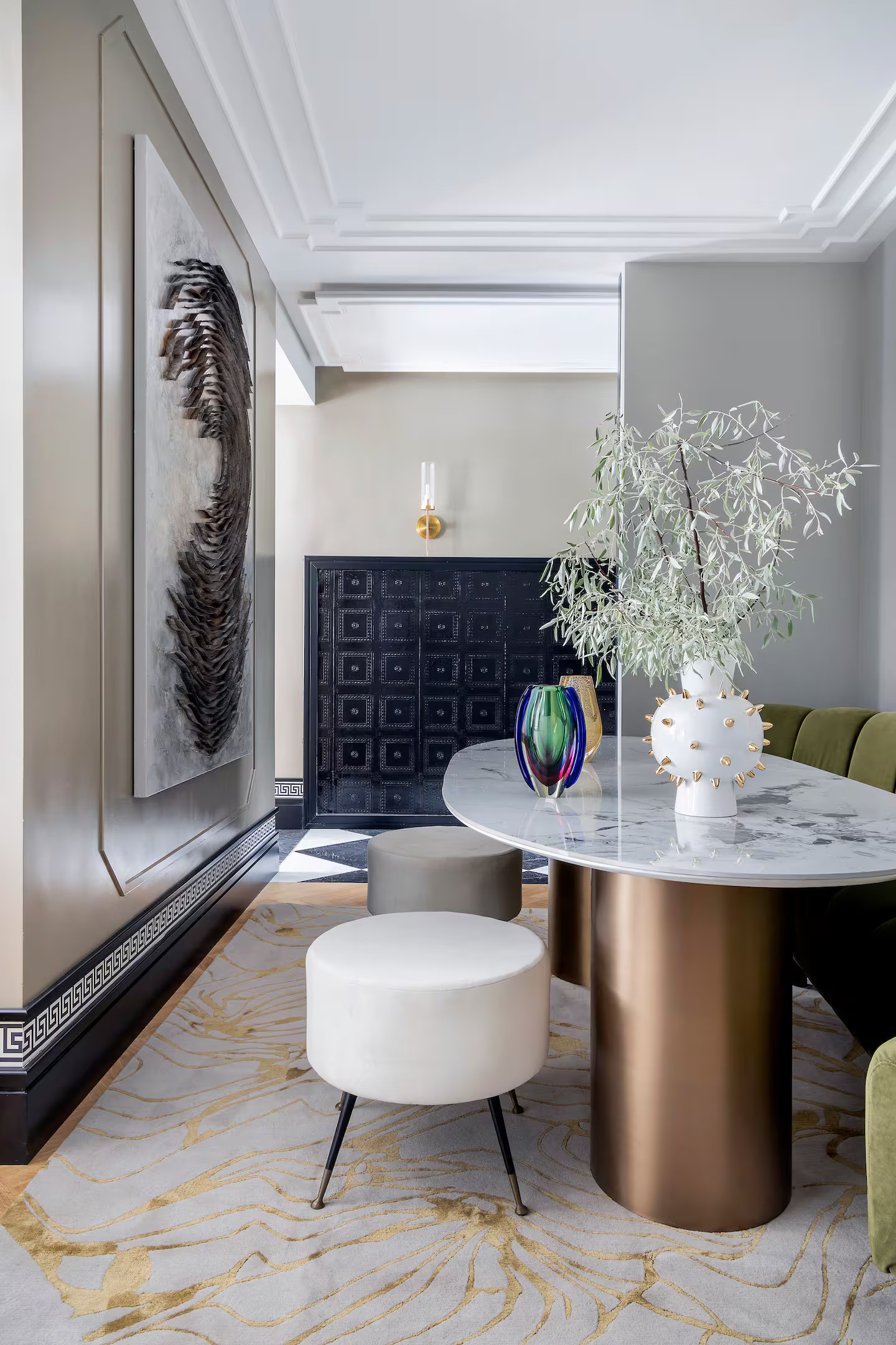 salle à manger appartement luxueux design Madrid décoration classique chic salle à manger appartement luxueux design Madrid décoration classique chic