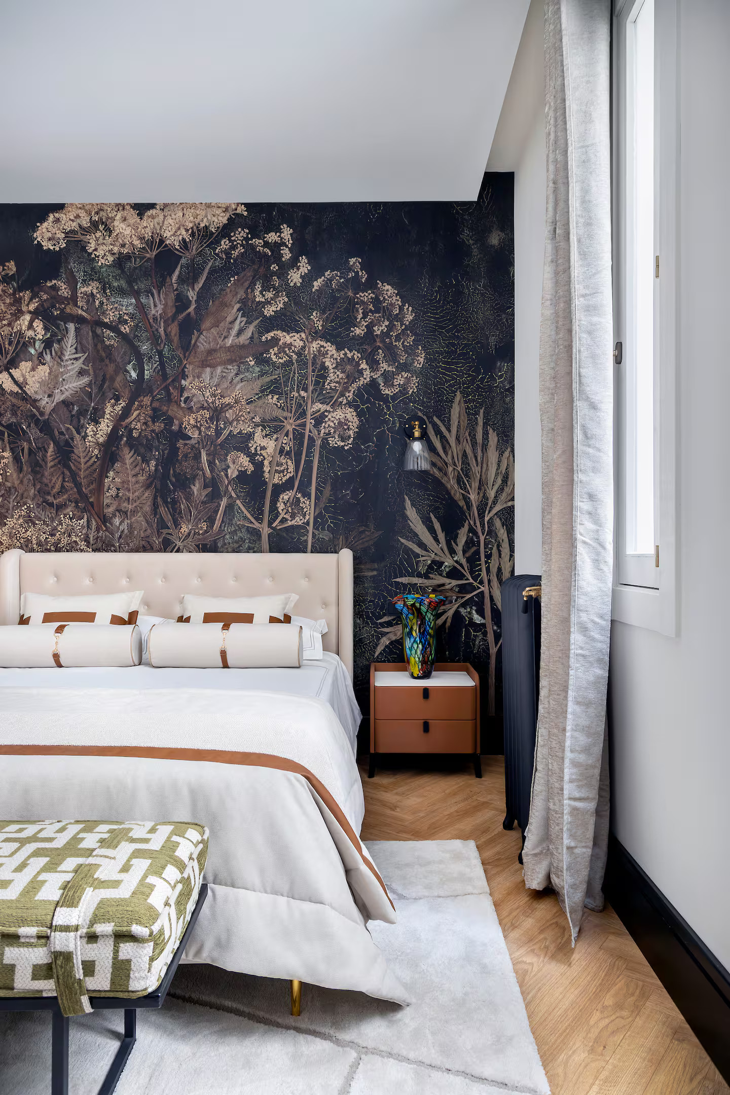 chambre appartement luxueux design Madrid décoration classique chic chambre appartement luxueux design Madrid décoration classique chic