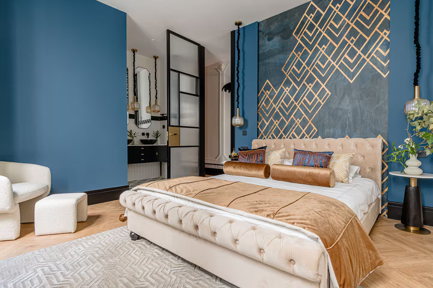 chambre appartement luxueux design Madrid décoration classique chic chambre appartement luxueux design Madrid décoration classique chic