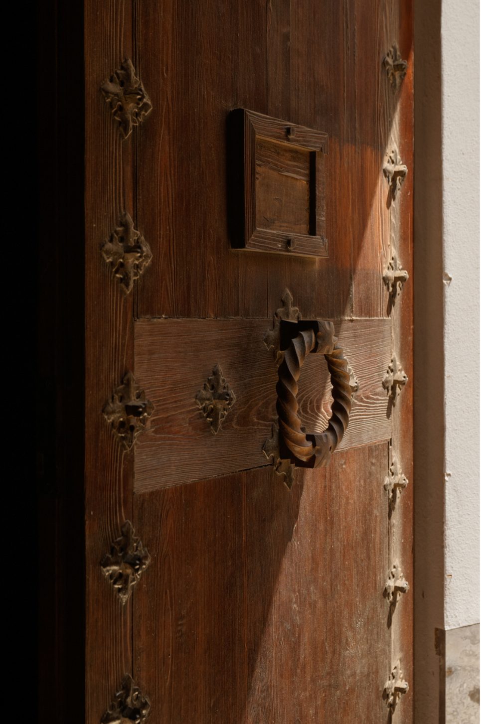 porte entrée bois ancienne maison Majorque