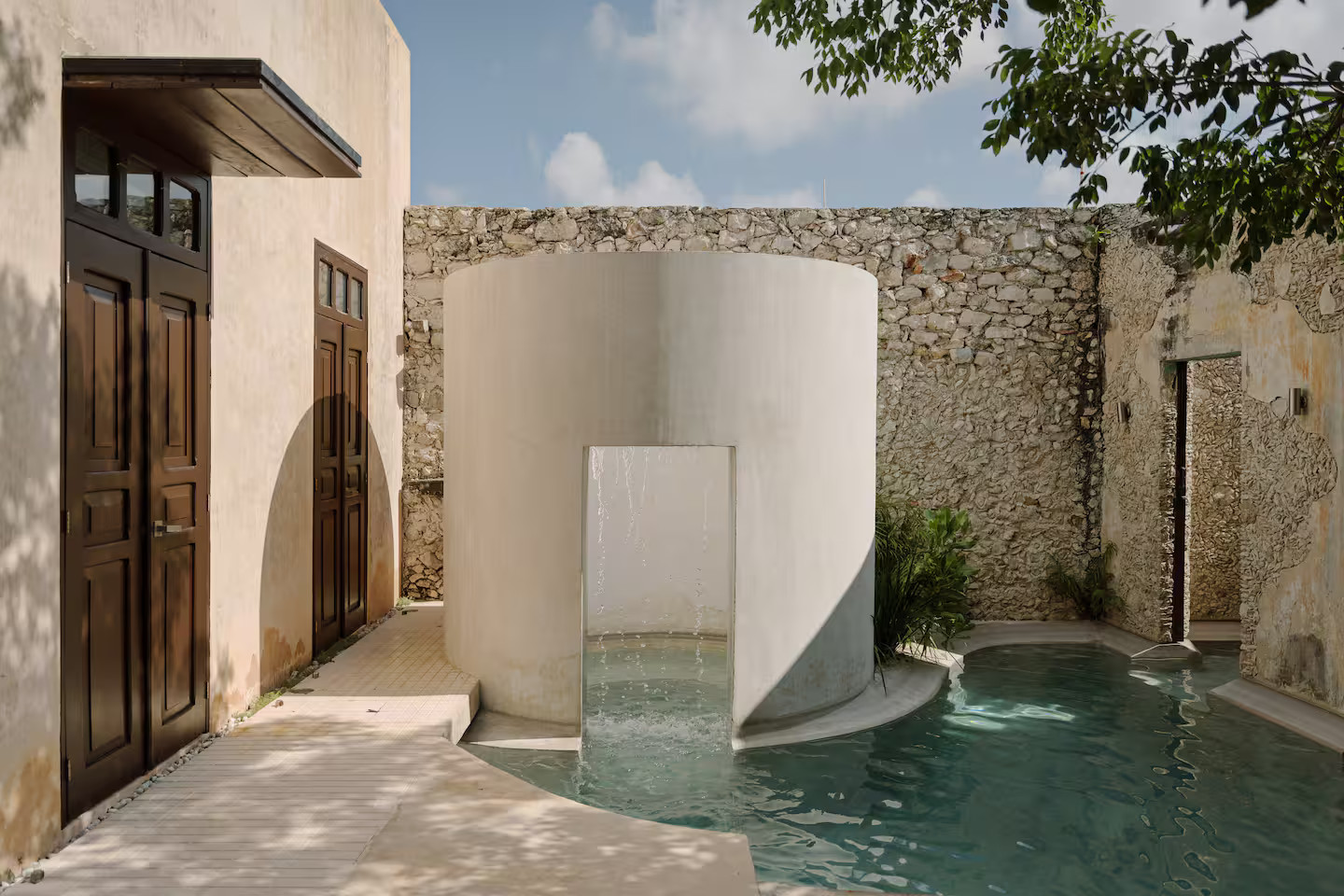 jardin avec piscine maison rénovée Merida Casa Aurea (anciennement Casa Xólotl) jardin avec piscine maison rénovée Merida Casa Aurea (anciennement Casa Xólotl)