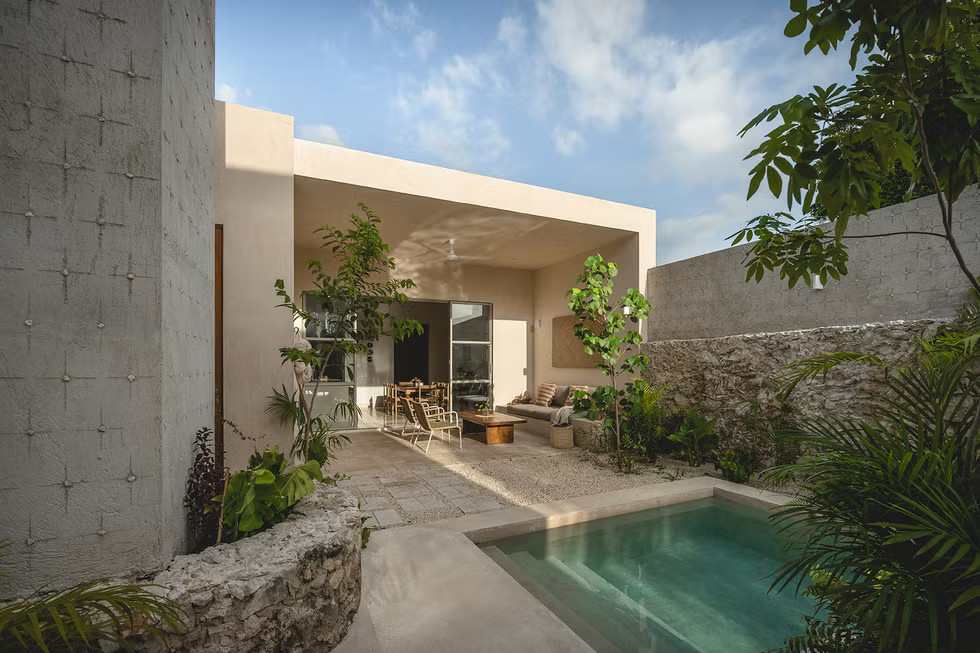 jardin avec piscine maison Yucatan Merida rénovée jardin avec piscine maison Yucatan Merida rénovée