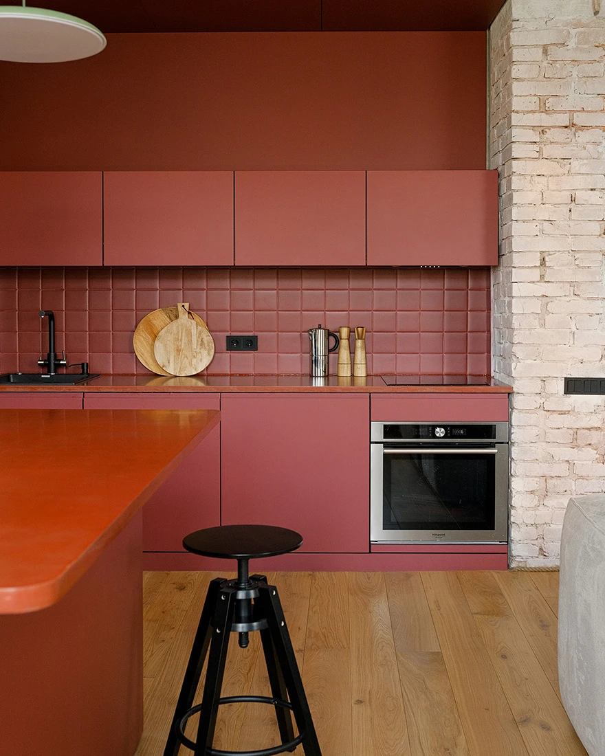 cuisine rouge appartement 68m2 aux espaces ouverts style loft cuisine rouge appartement 68m2 aux espaces ouverts style loft