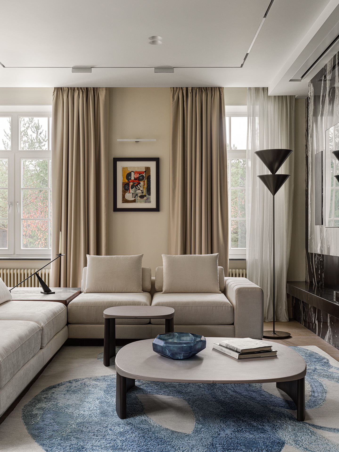 salon avec cheminée décoration contemporaine