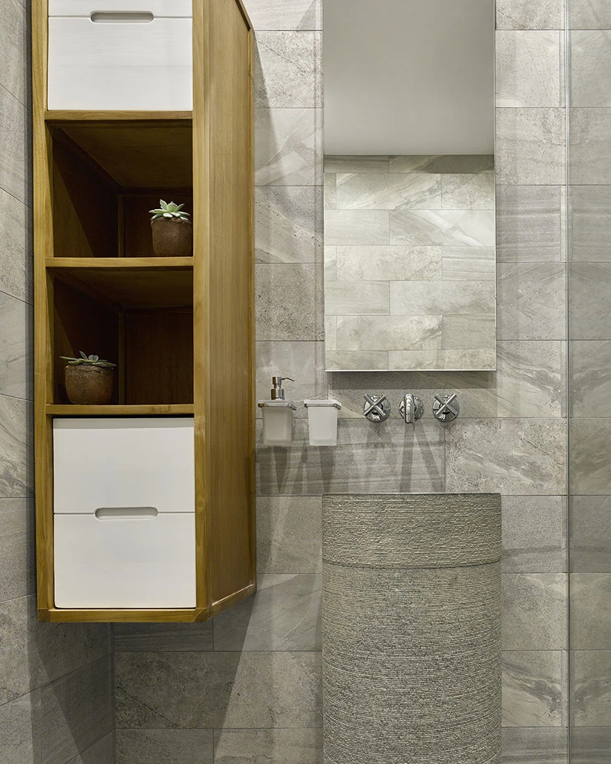 salle de bain bois et marbre studio 28m2 salle de bain bois et marbre studio 28m2