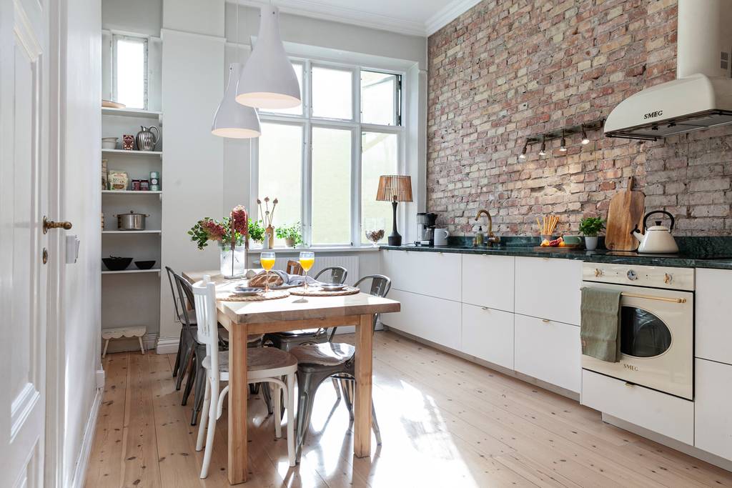 cuisine blanche design murs briques anciennes décoration scandinave cuisine blanche design murs briques anciennes décoration scandinave
