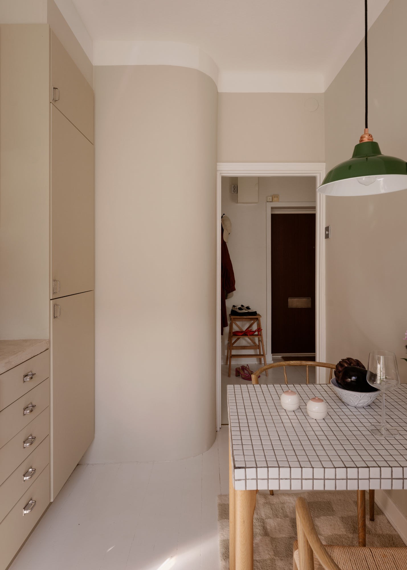 cuisine studio 33m2 décoration scandinave beige cuisine studio 33m2 décoration scandinave beige