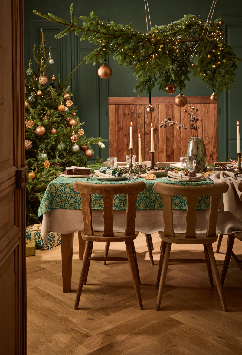 salle à manger Mondial Tissus Noël