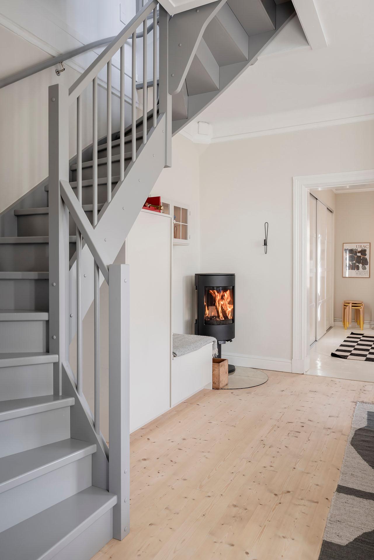 escalier appartement en duplex décoration scandinave