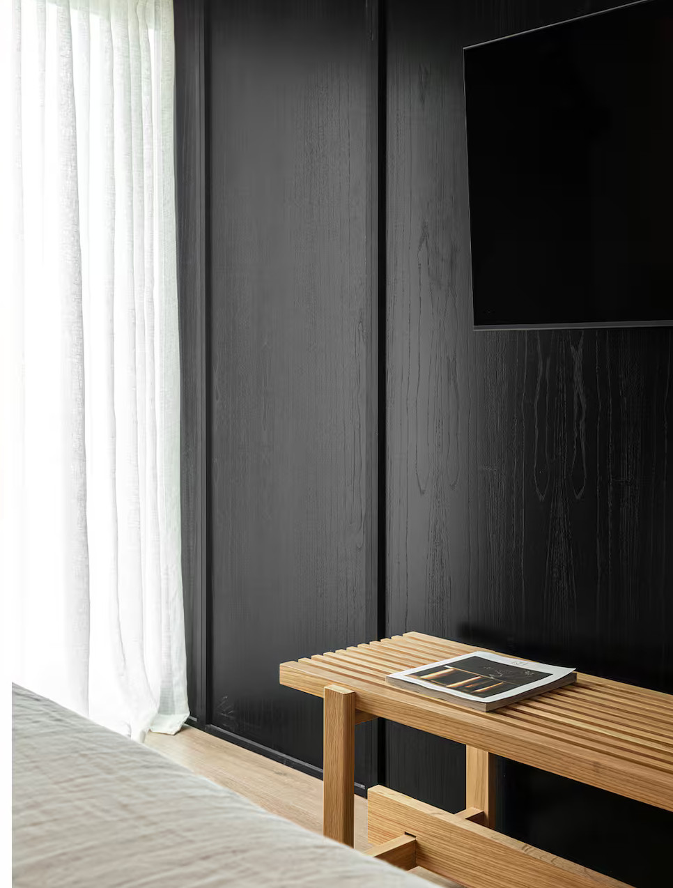 chambre noire et blanche décoration contemporaine appartement avec terrasse Buenos Aires