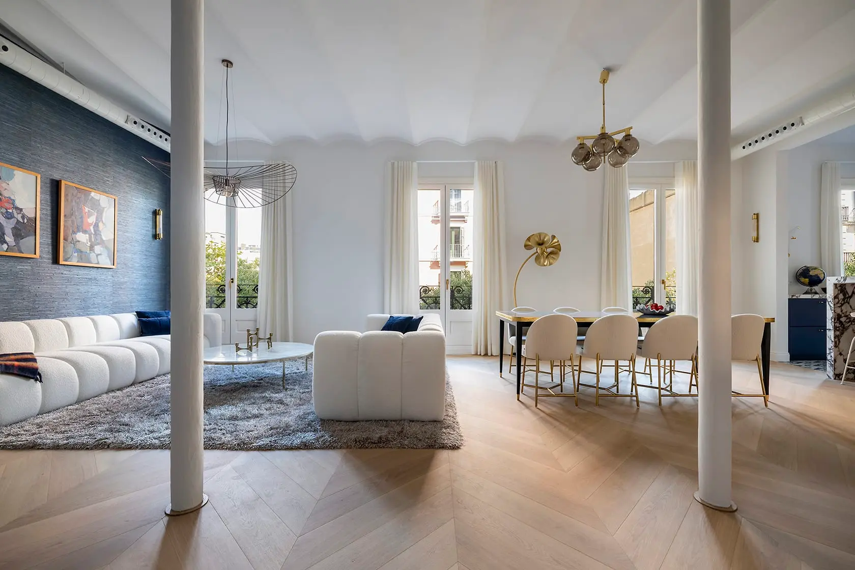 Un lumineux appartement rénové de 183m2 à Barcelone inspiré par l'Art Déco